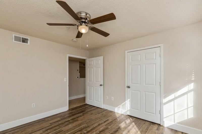 INDIAN LAKE - Residential