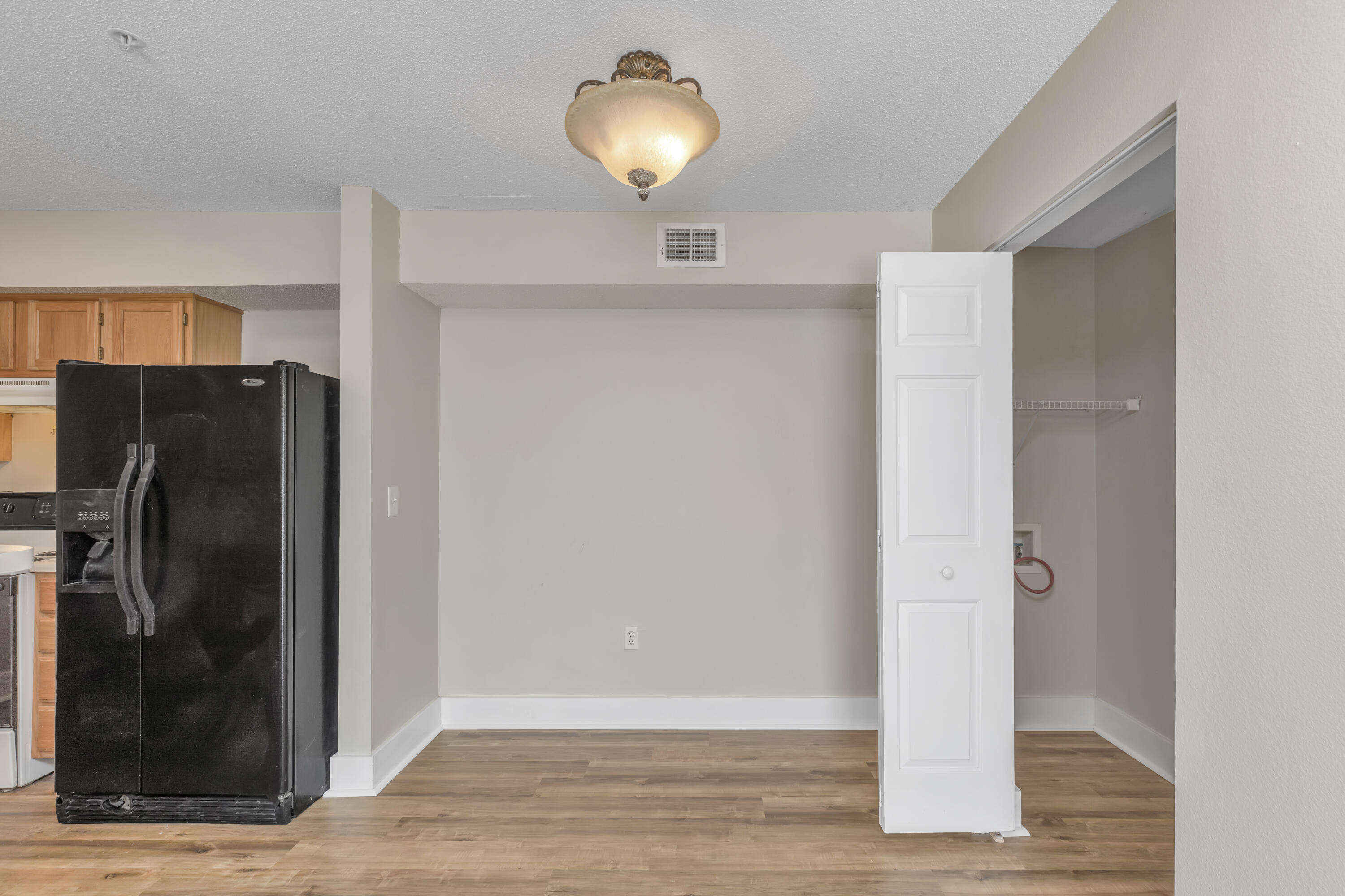 INDIAN LAKE - Residential