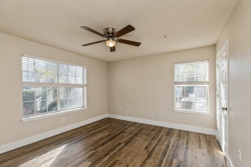 INDIAN LAKE - Residential