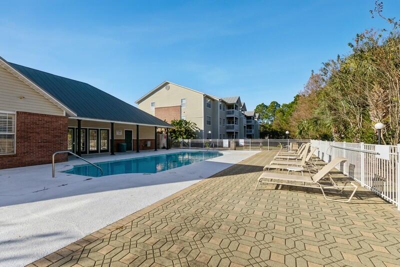 INDIAN LAKE - Residential