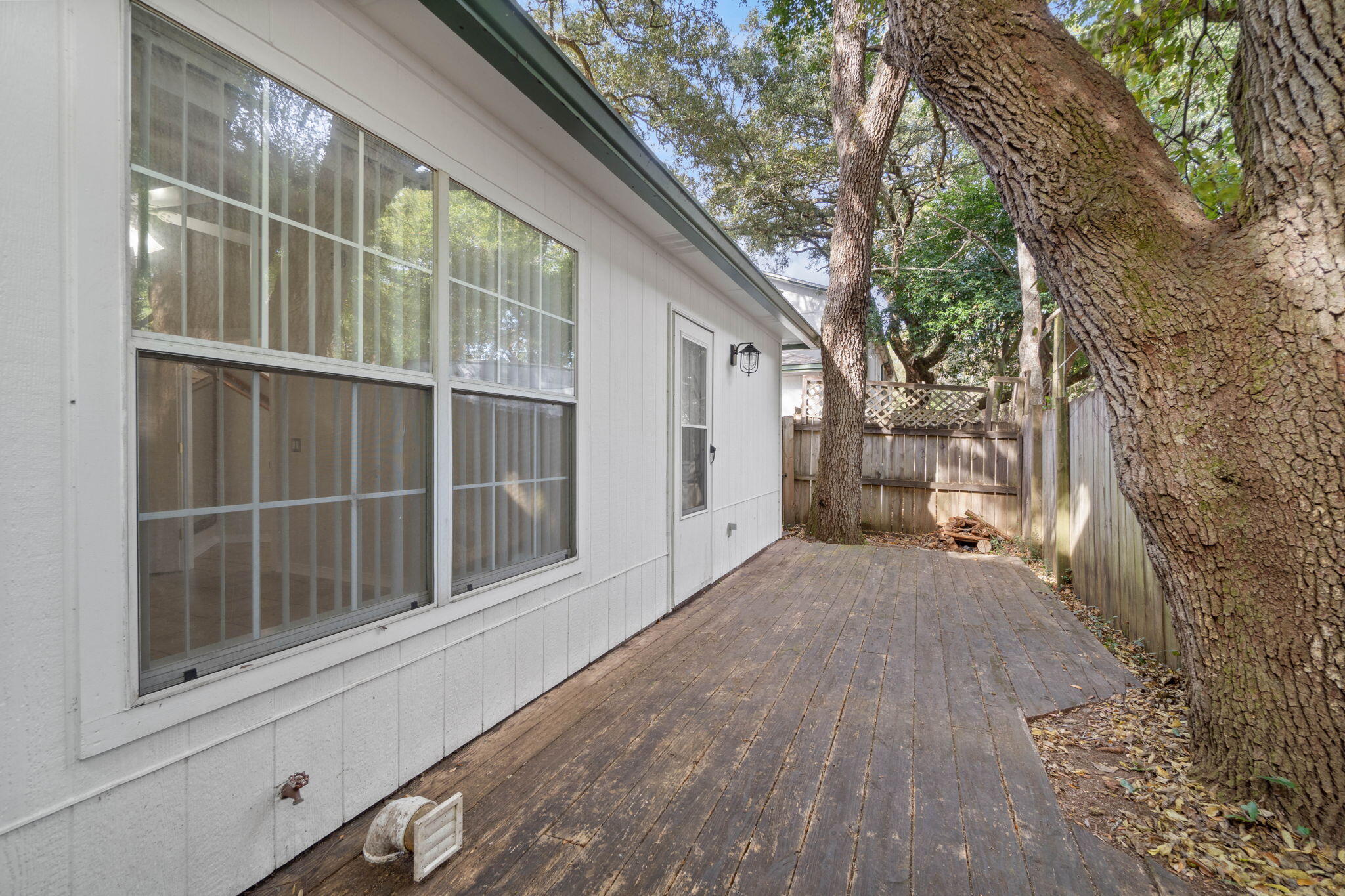 WILSON SQUARE - Residential