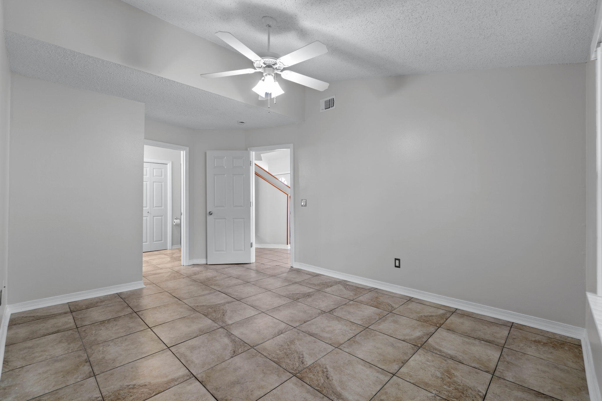 WILSON SQUARE - Residential