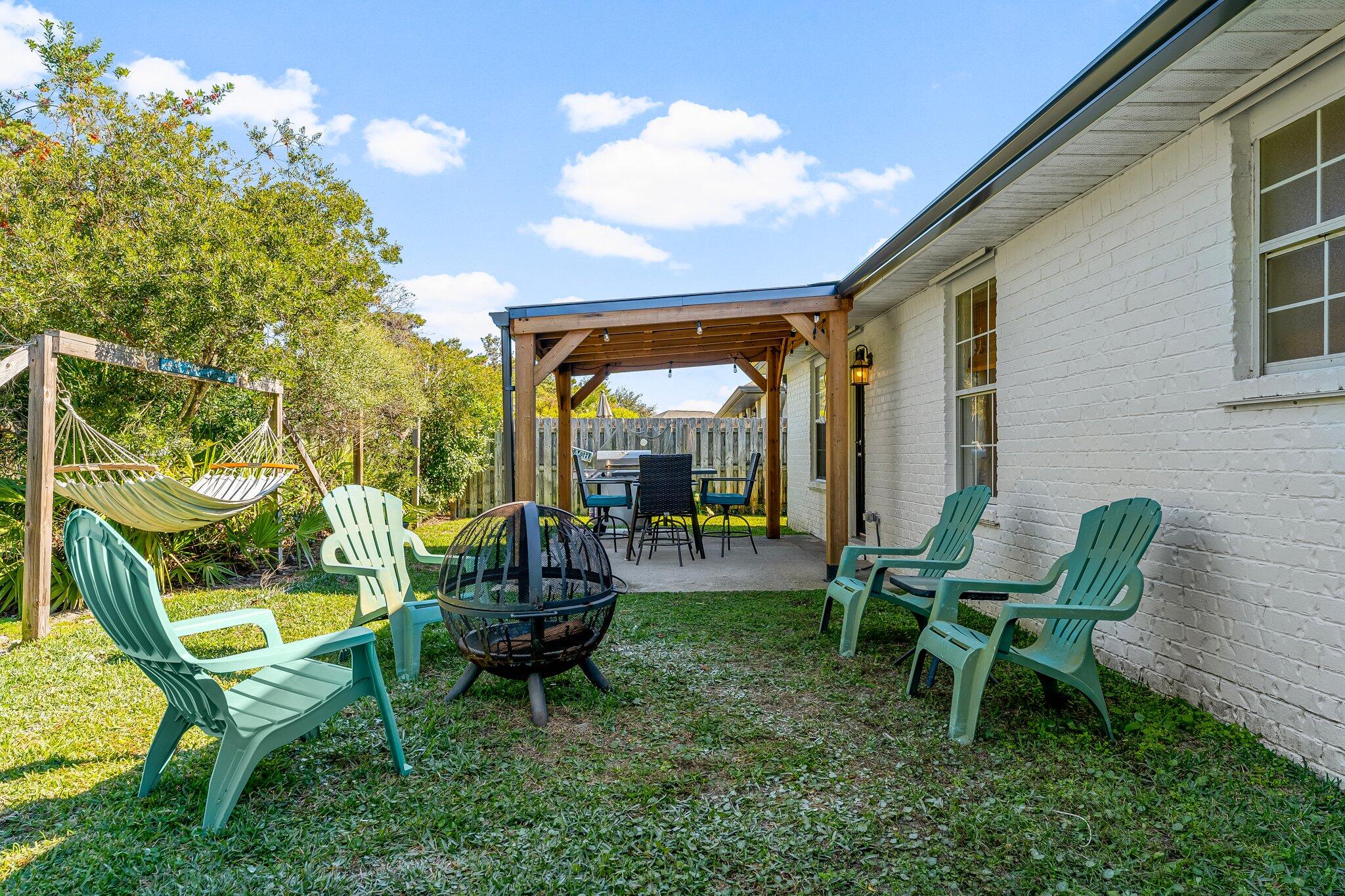 PARADISE RETREAT - Residential