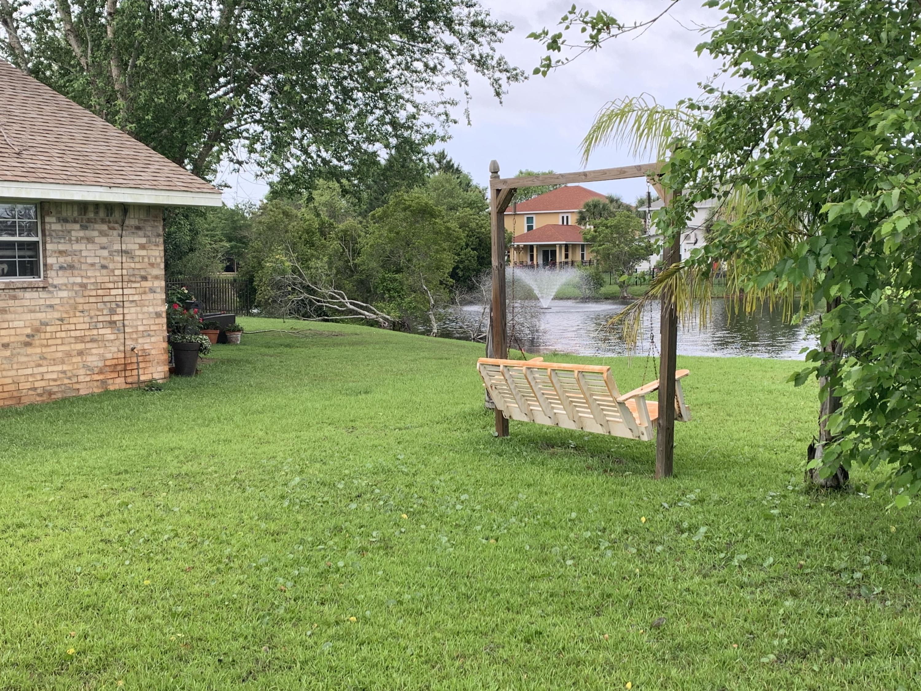 EMERALD LAKES PH 3 - Residential Lease