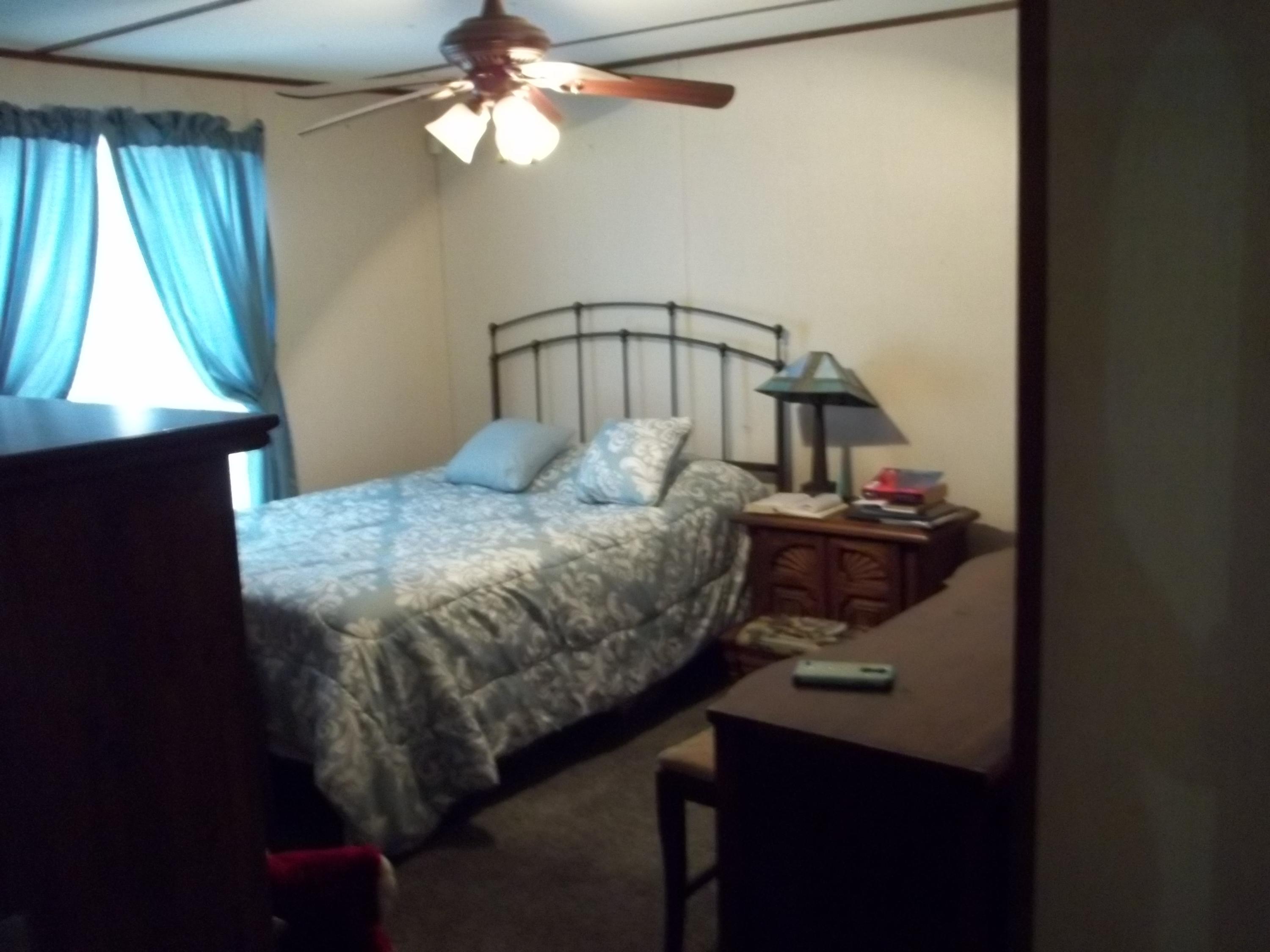 JOLLY BAY ACRES - Residential