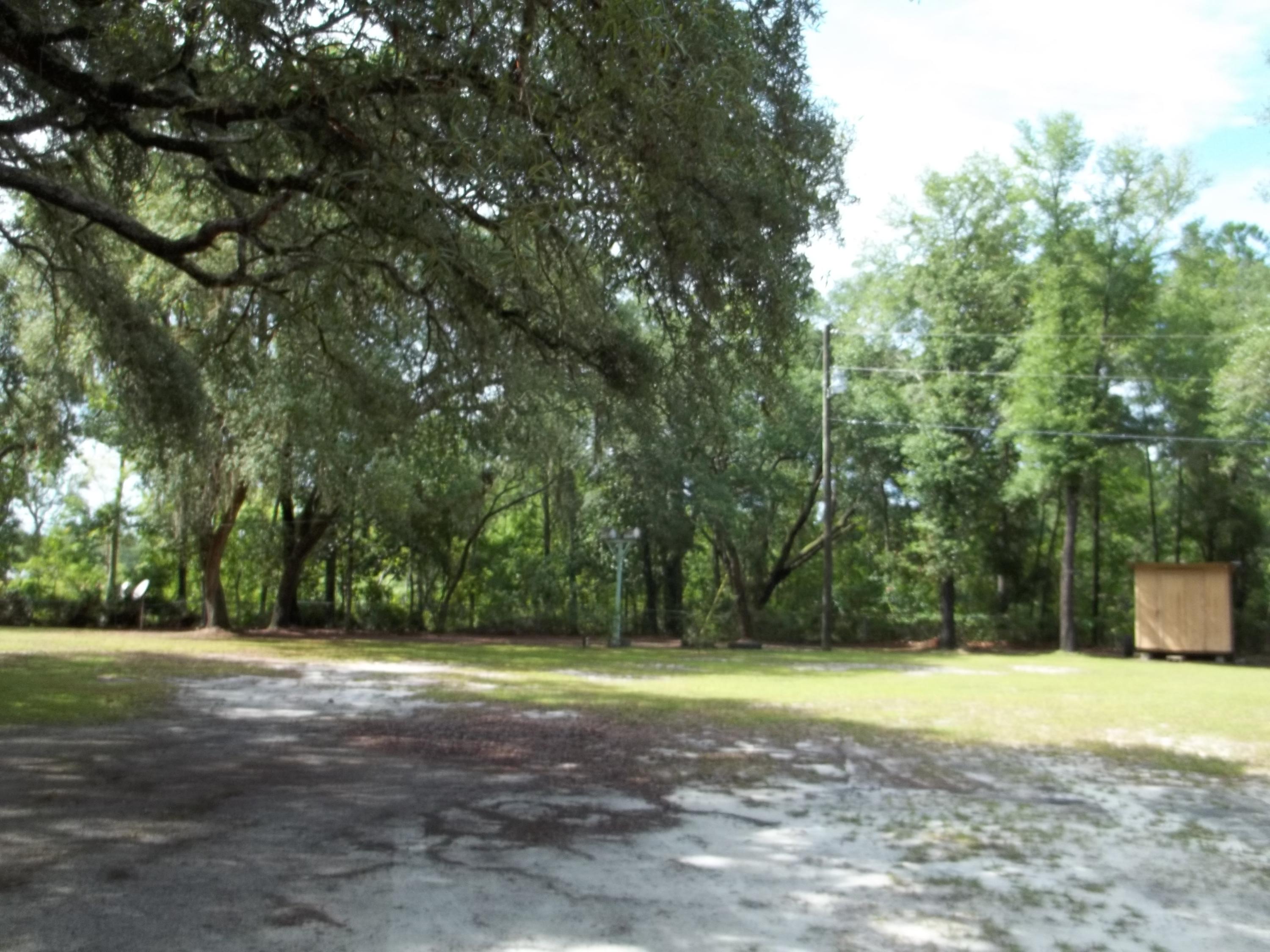 JOLLY BAY ACRES - Residential