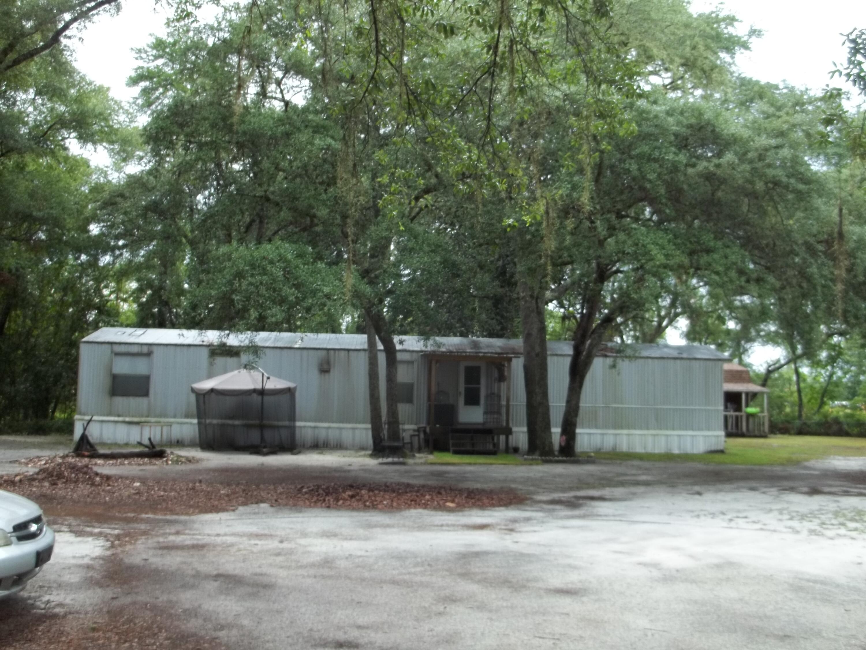 JOLLY BAY ACRES - Residential