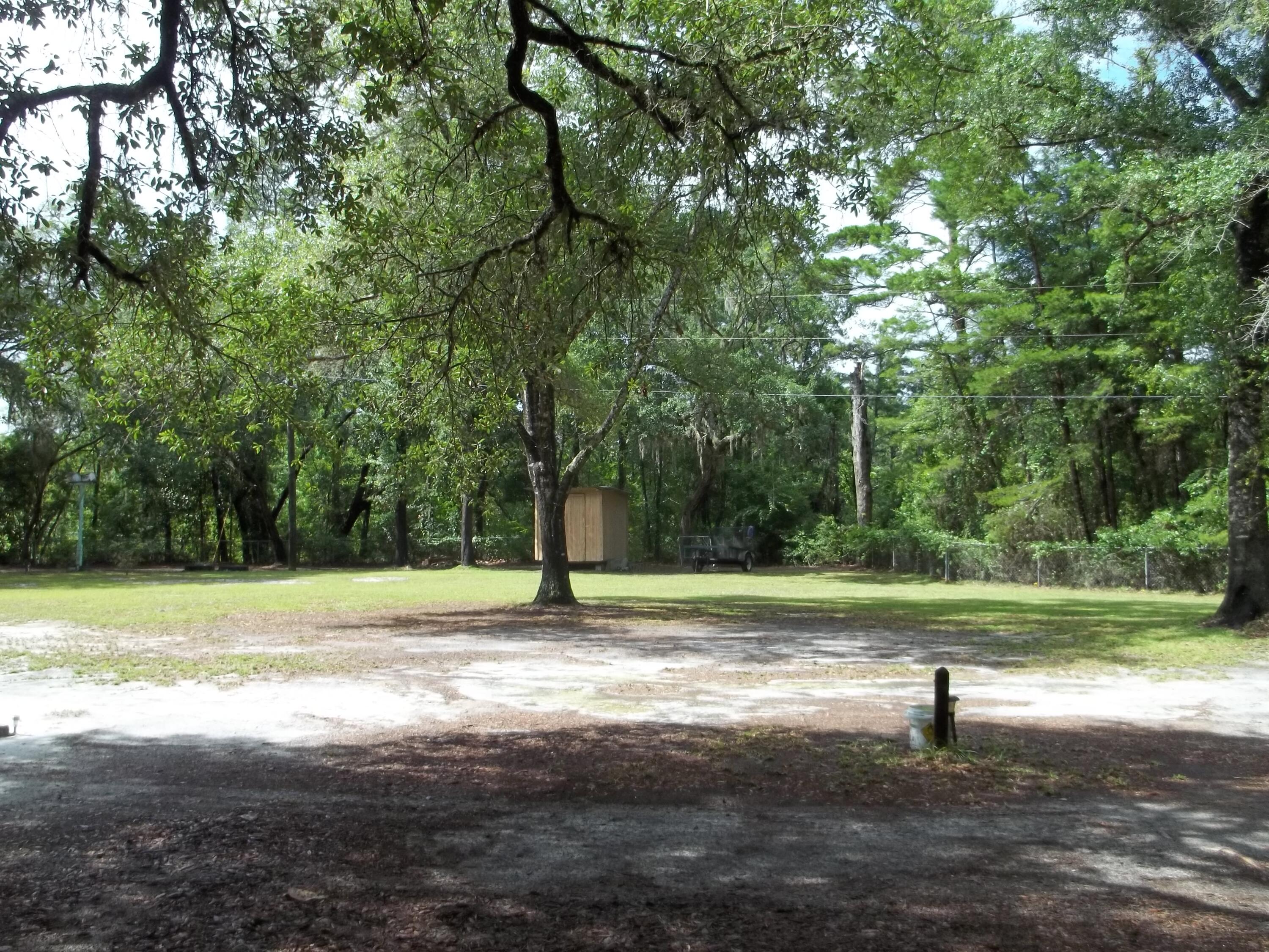 JOLLY BAY ACRES - Residential