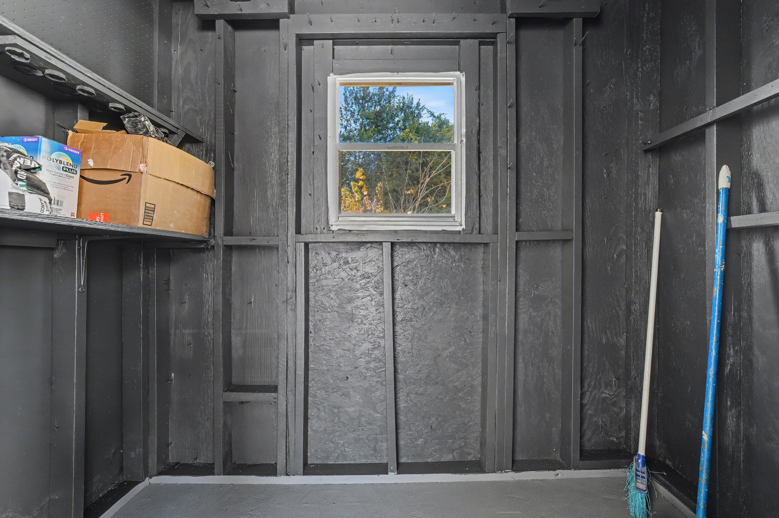 OAK TREE PARK - Residential