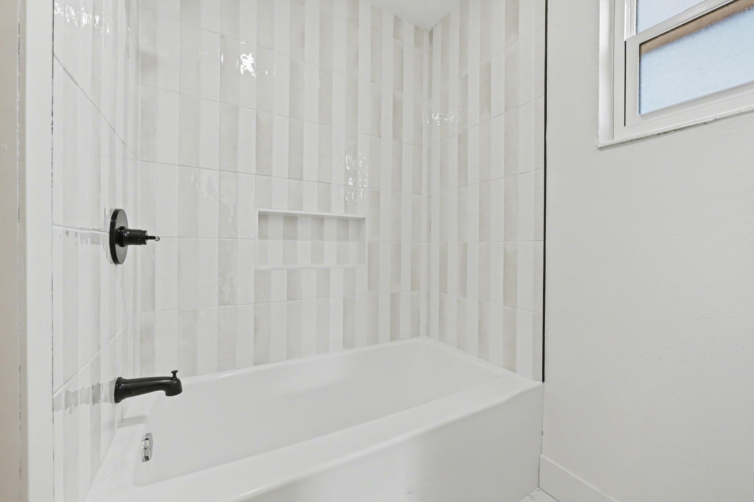 OAK TREE PARK - Residential