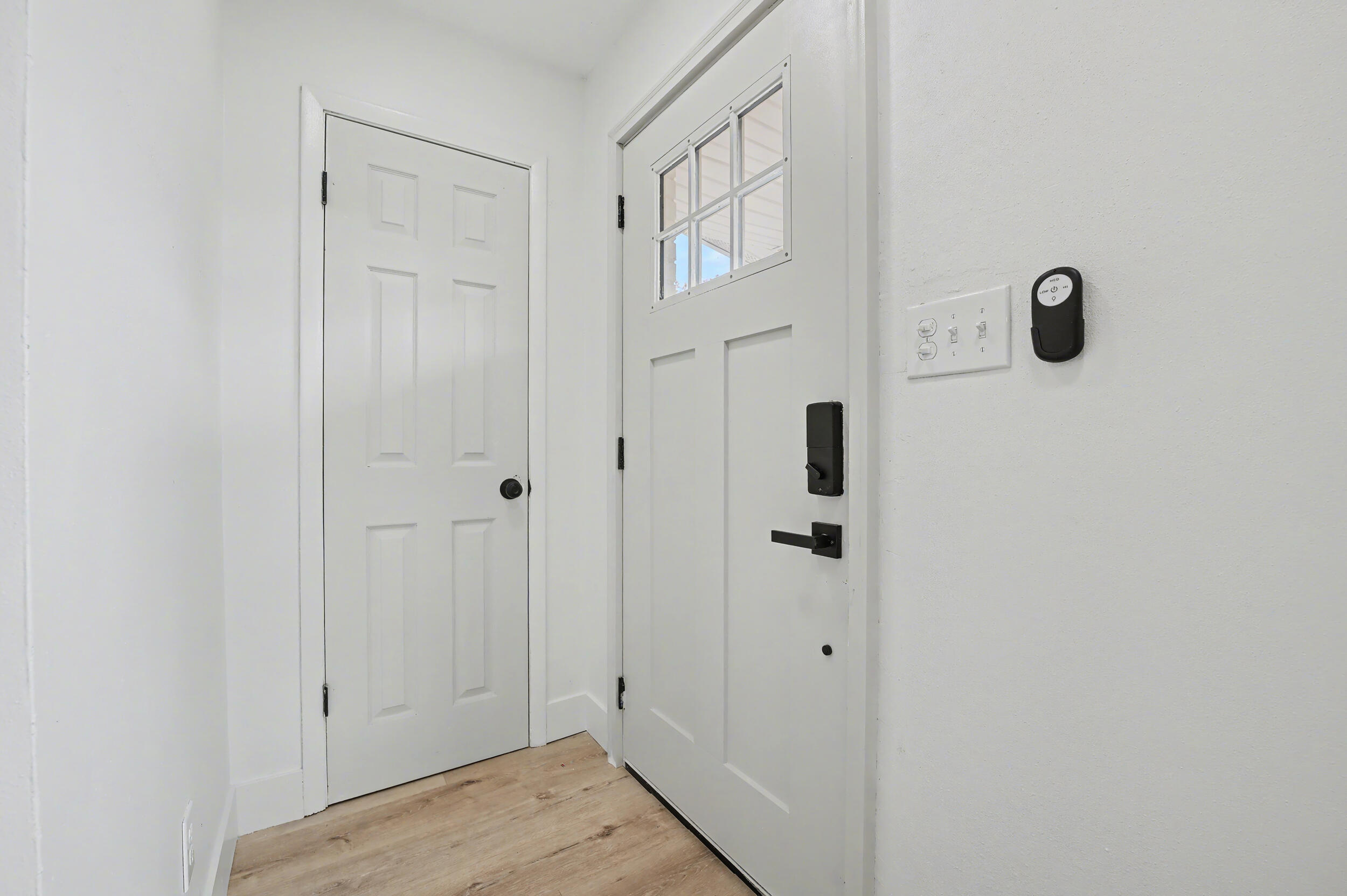 OAK TREE PARK - Residential