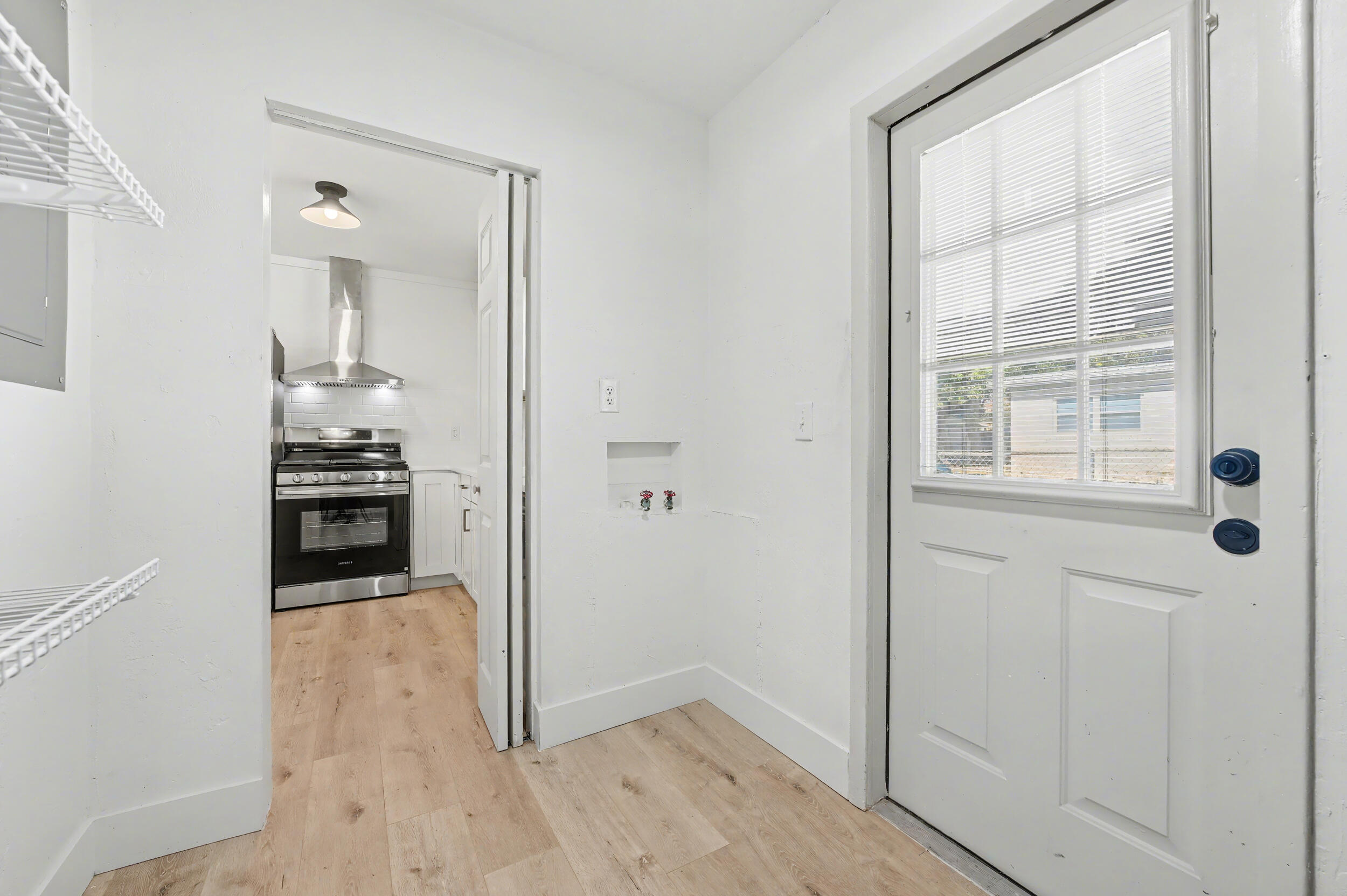 OAK TREE PARK - Residential