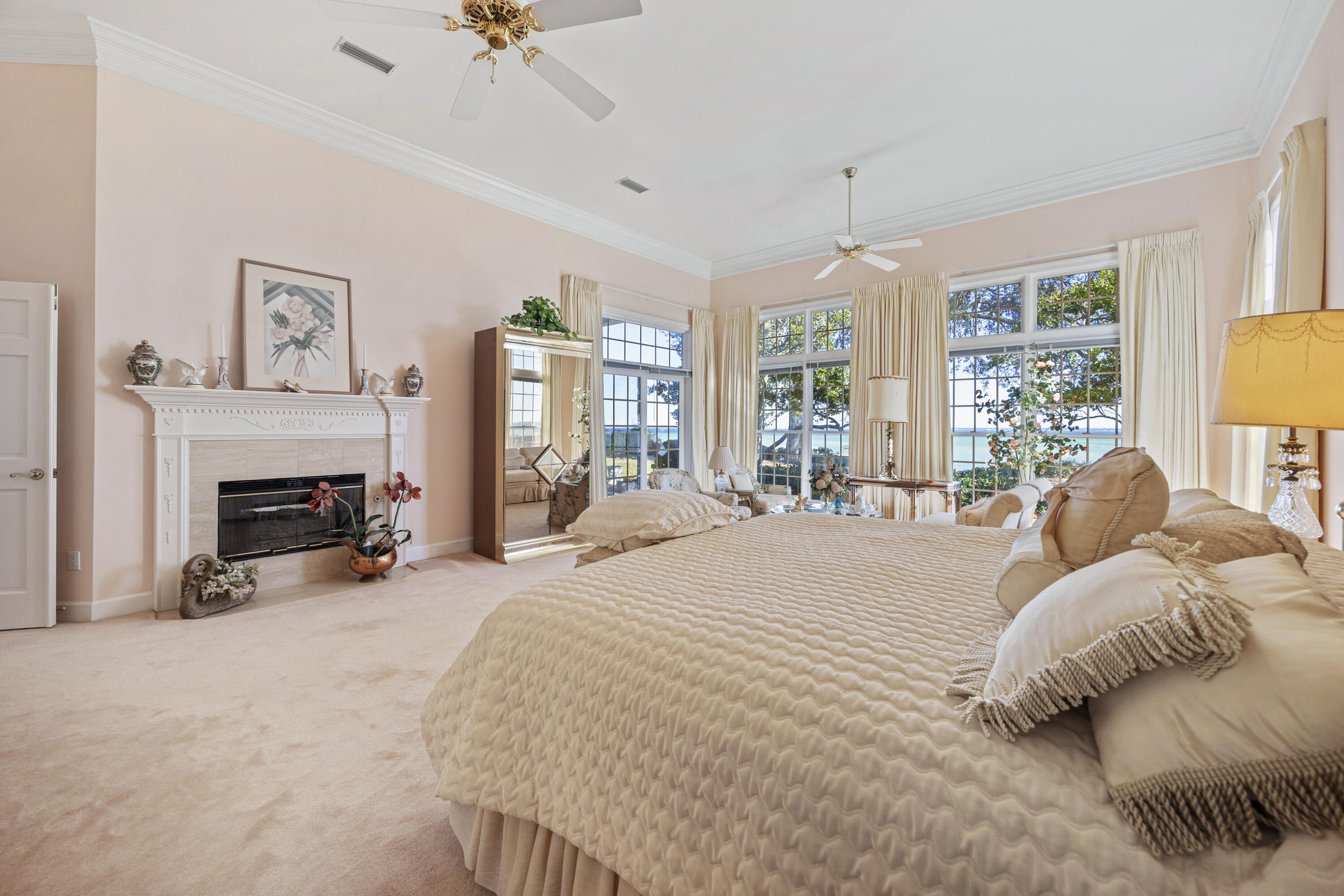 SHALIMAR POINTE S/D - Residential