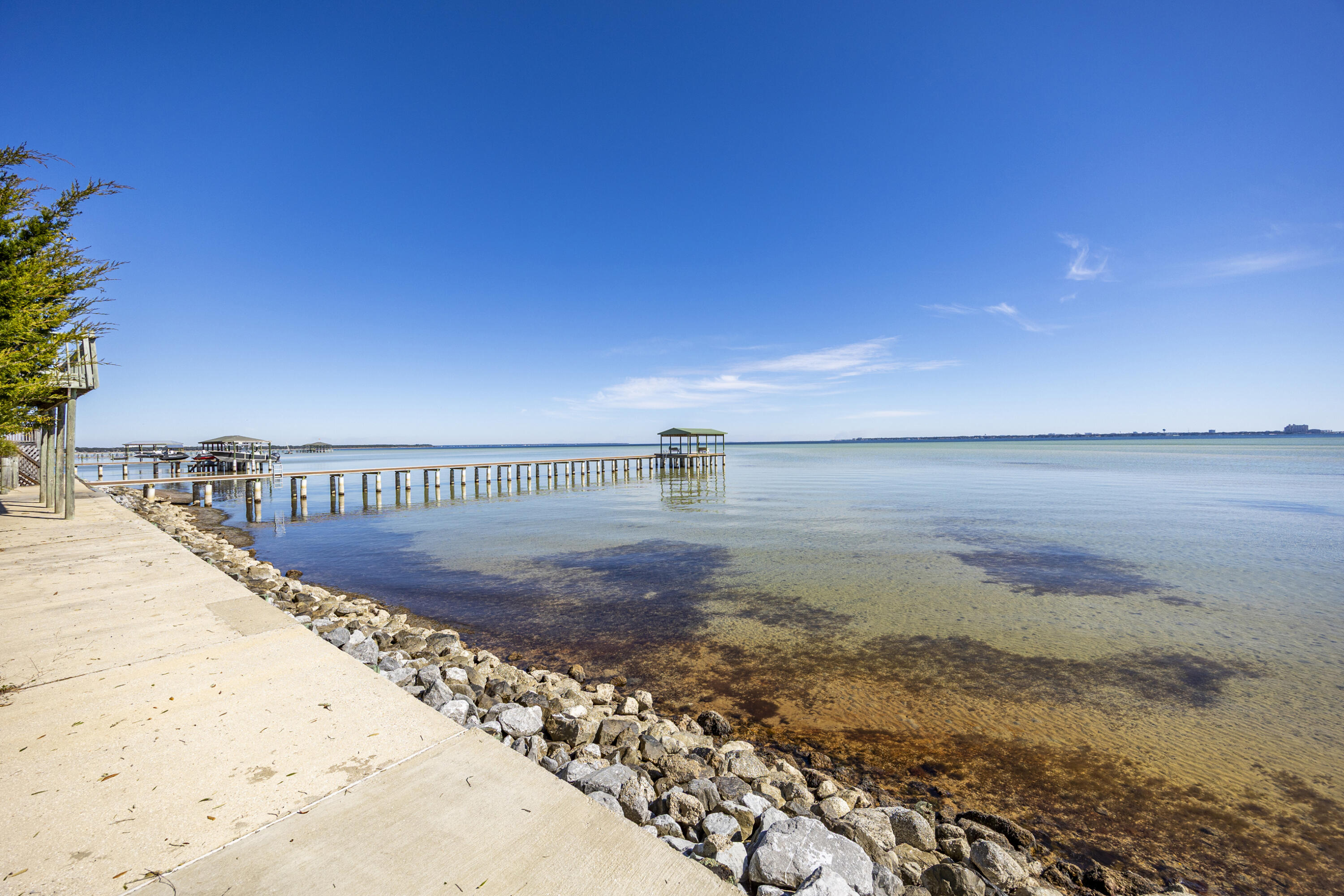 SHALIMAR POINTE S/D - Residential