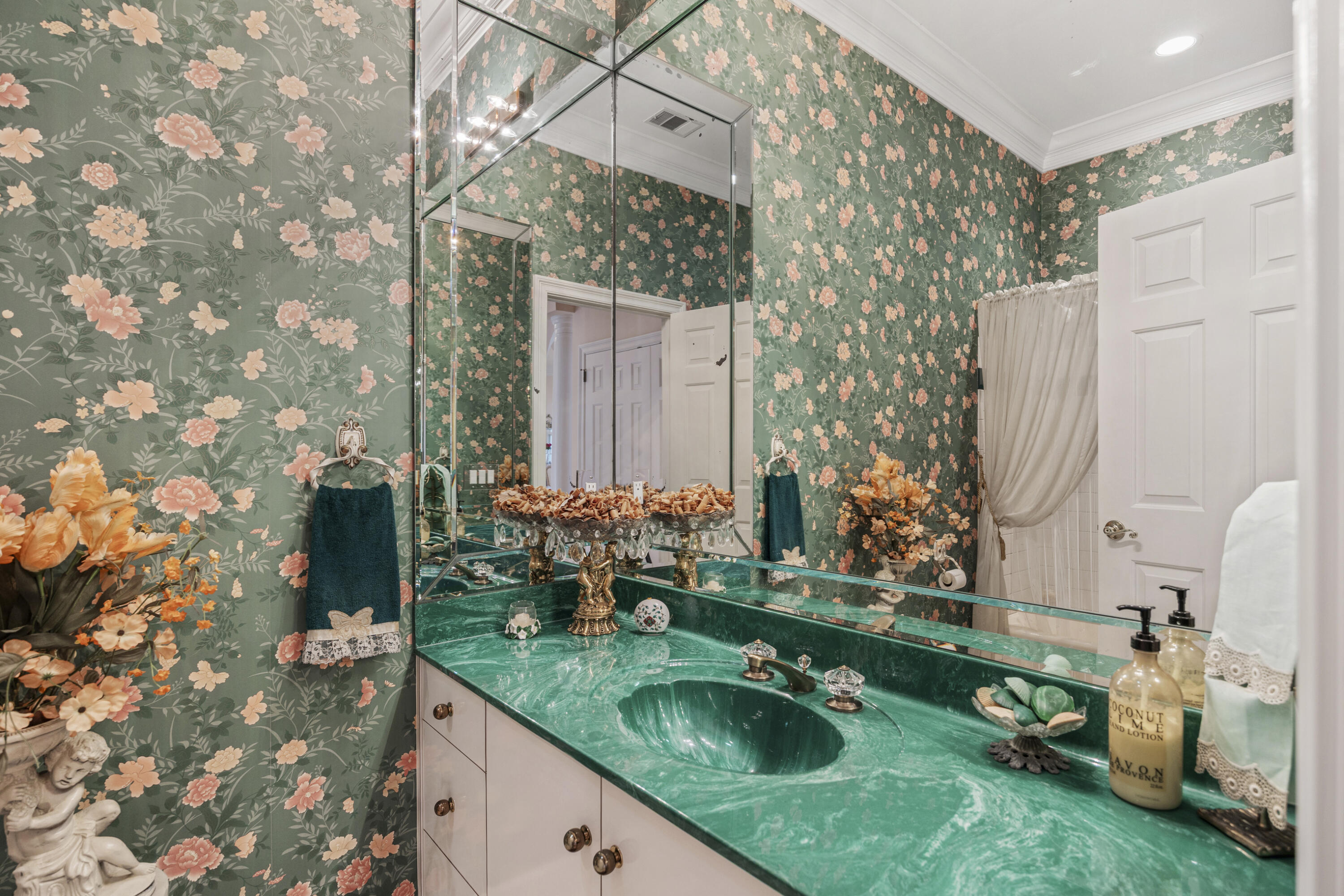 SHALIMAR POINTE S/D - Residential