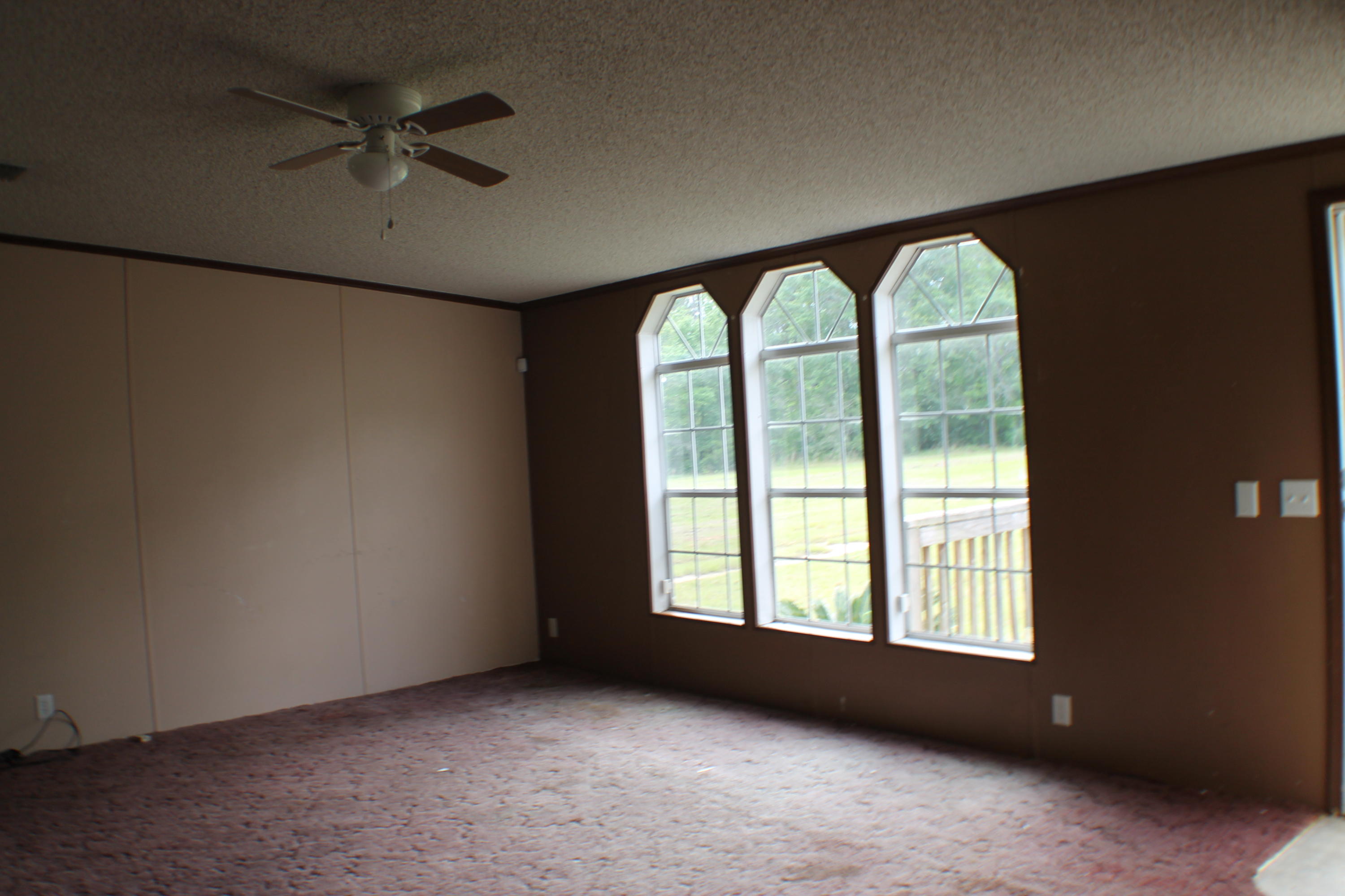 NO RECORDED SUBDIVISION - Residential
