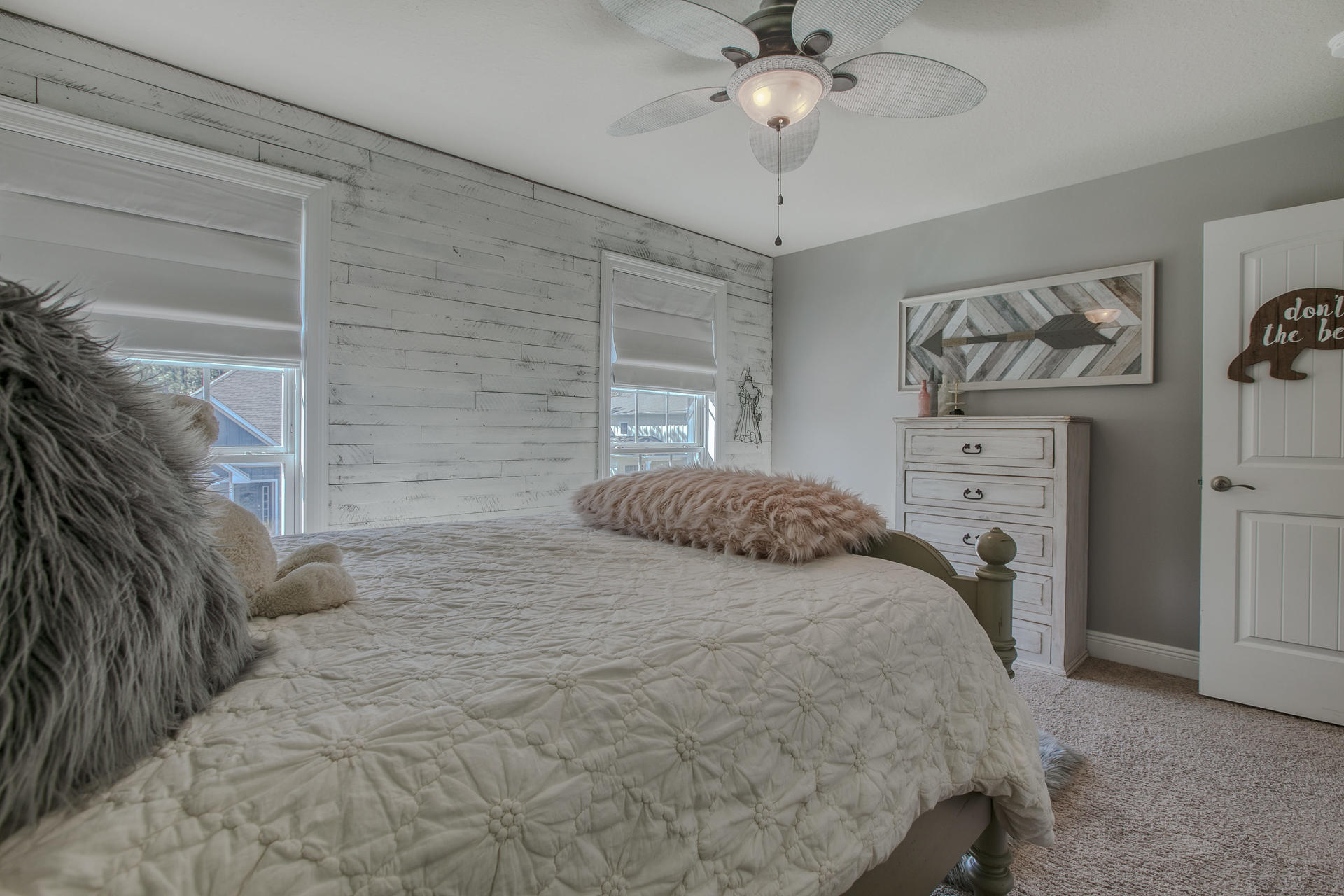 Mussett Bayou Manor - Residential