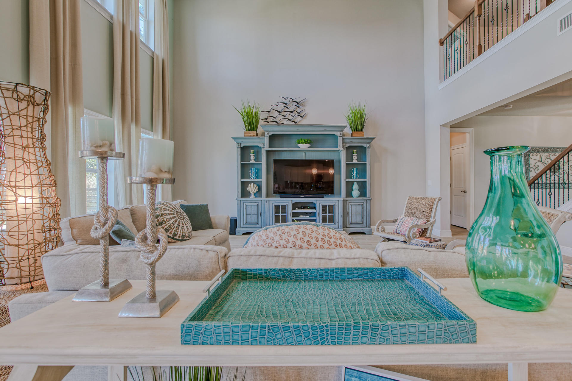 Mussett Bayou Manor - Residential