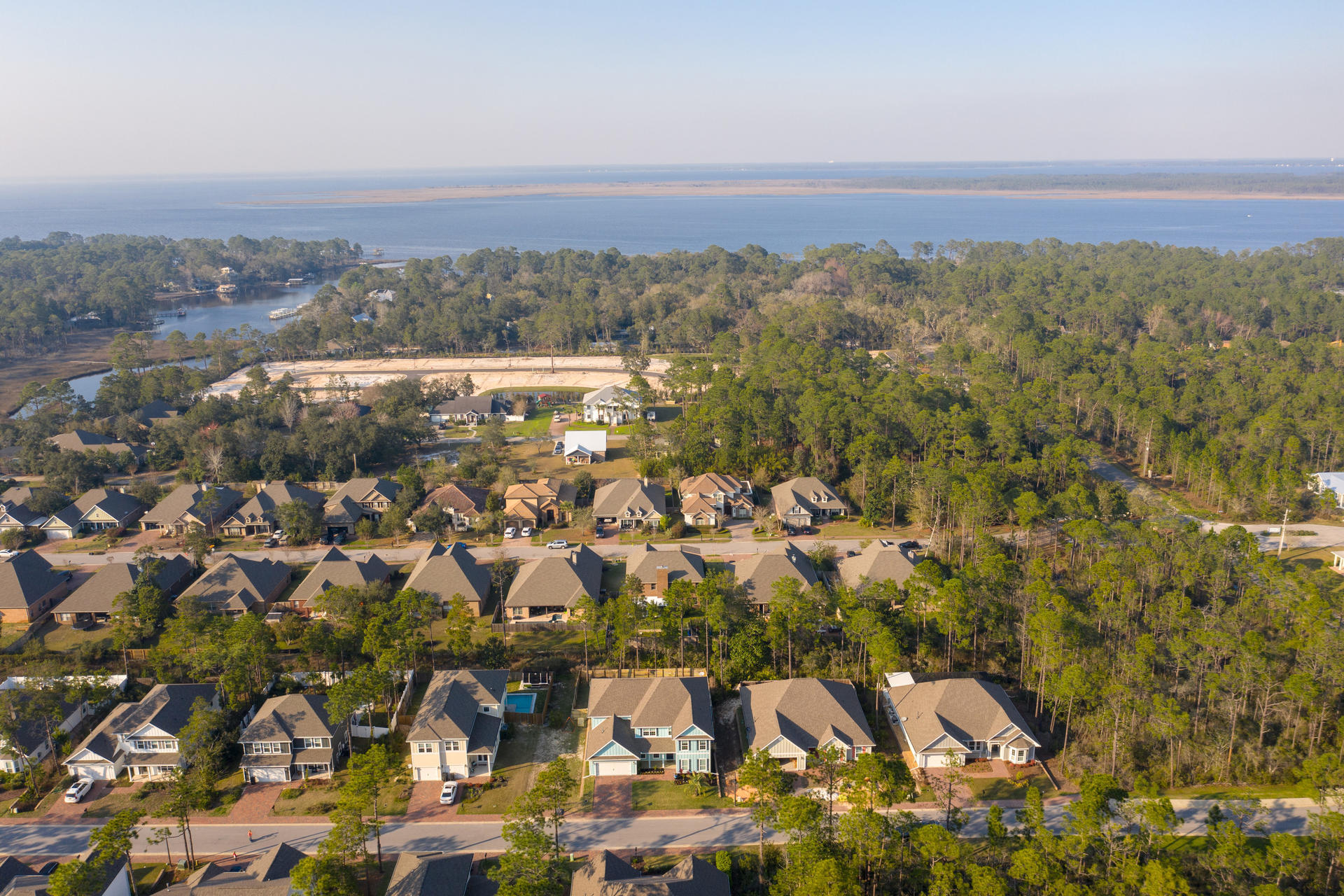 Mussett Bayou Manor - Residential