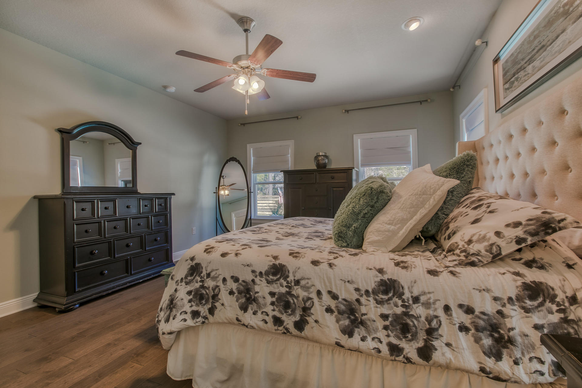 Mussett Bayou Manor - Residential