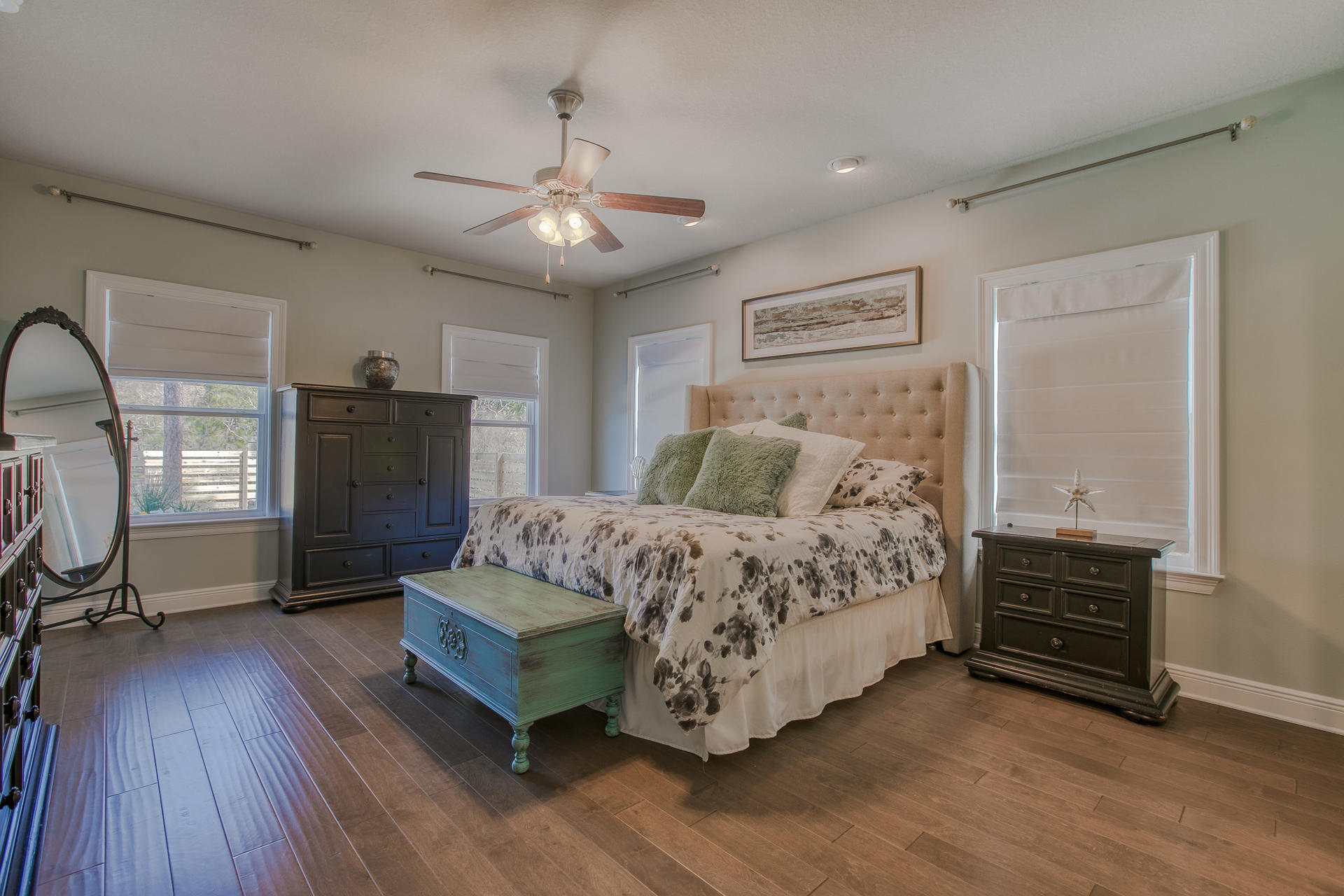 Mussett Bayou Manor - Residential