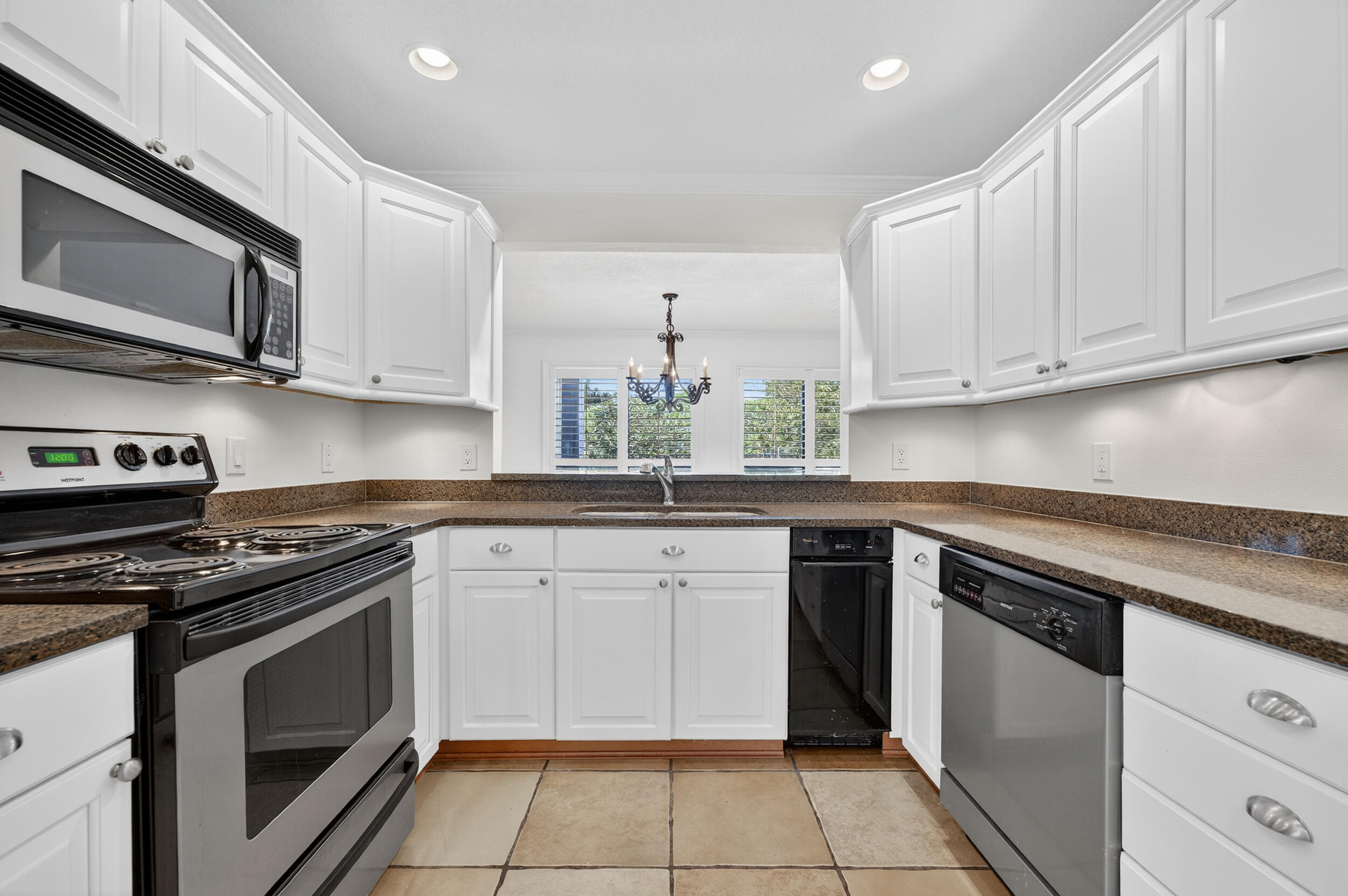 SANDPIPER VILLAGE CONDO - Residential