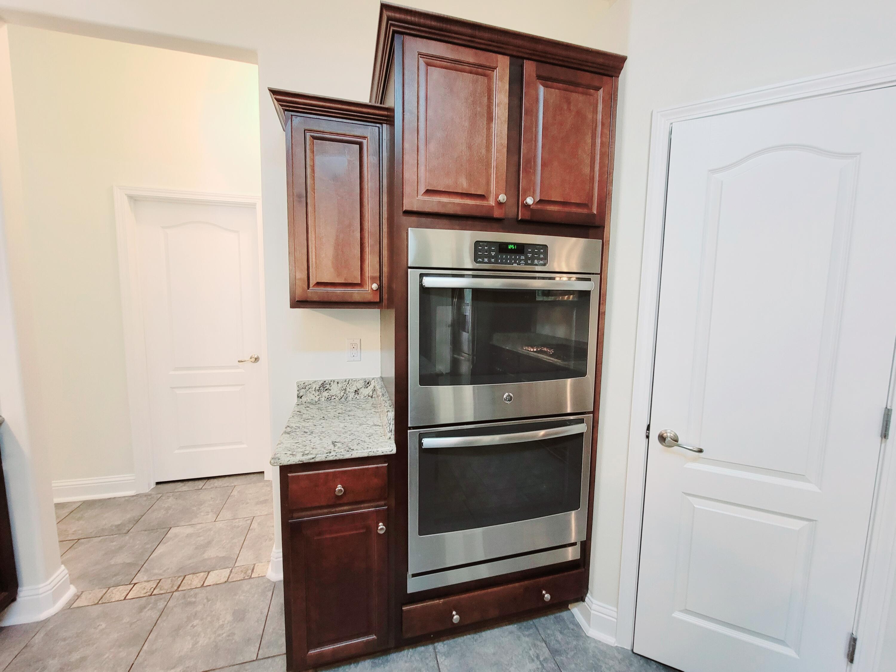 Nature Lake - Residential