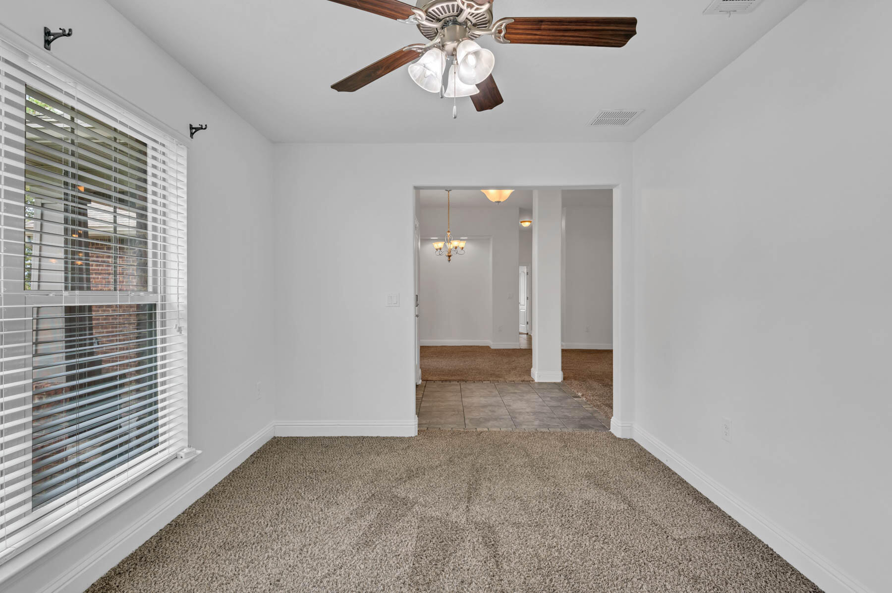 Nature Lake - Residential