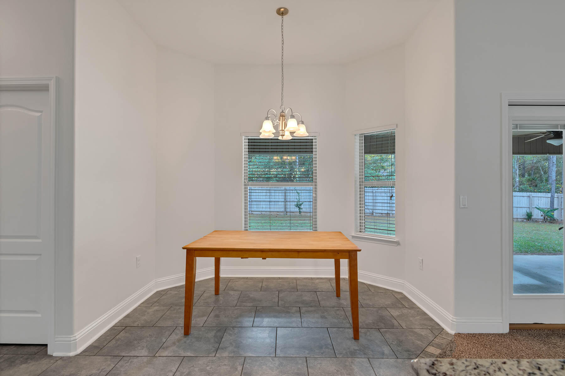 Nature Lake - Residential