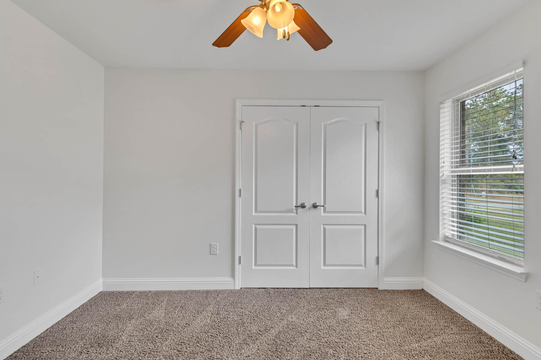 Nature Lake - Residential