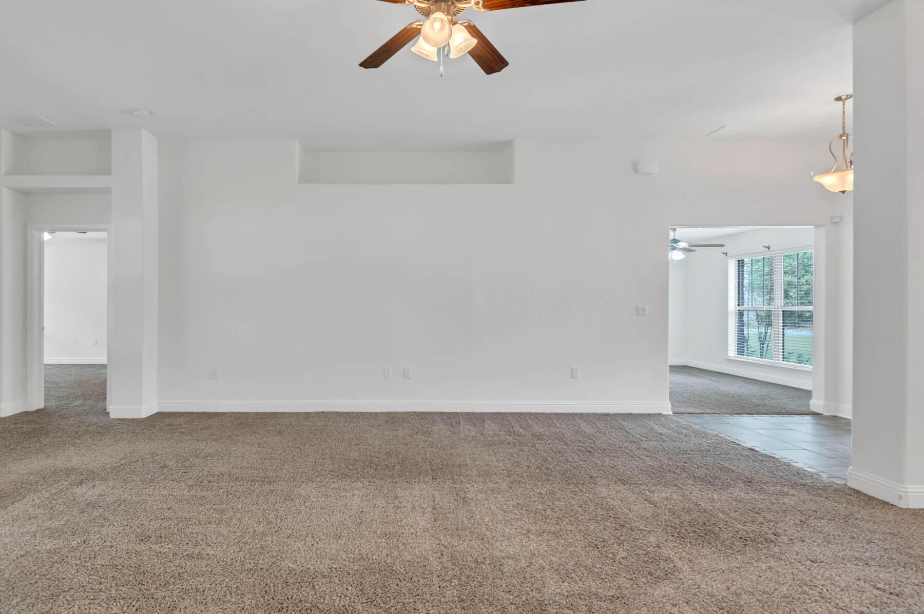 Nature Lake - Residential