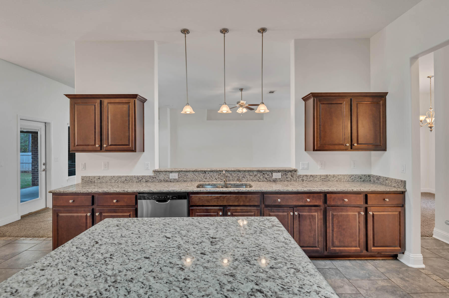 Nature Lake - Residential