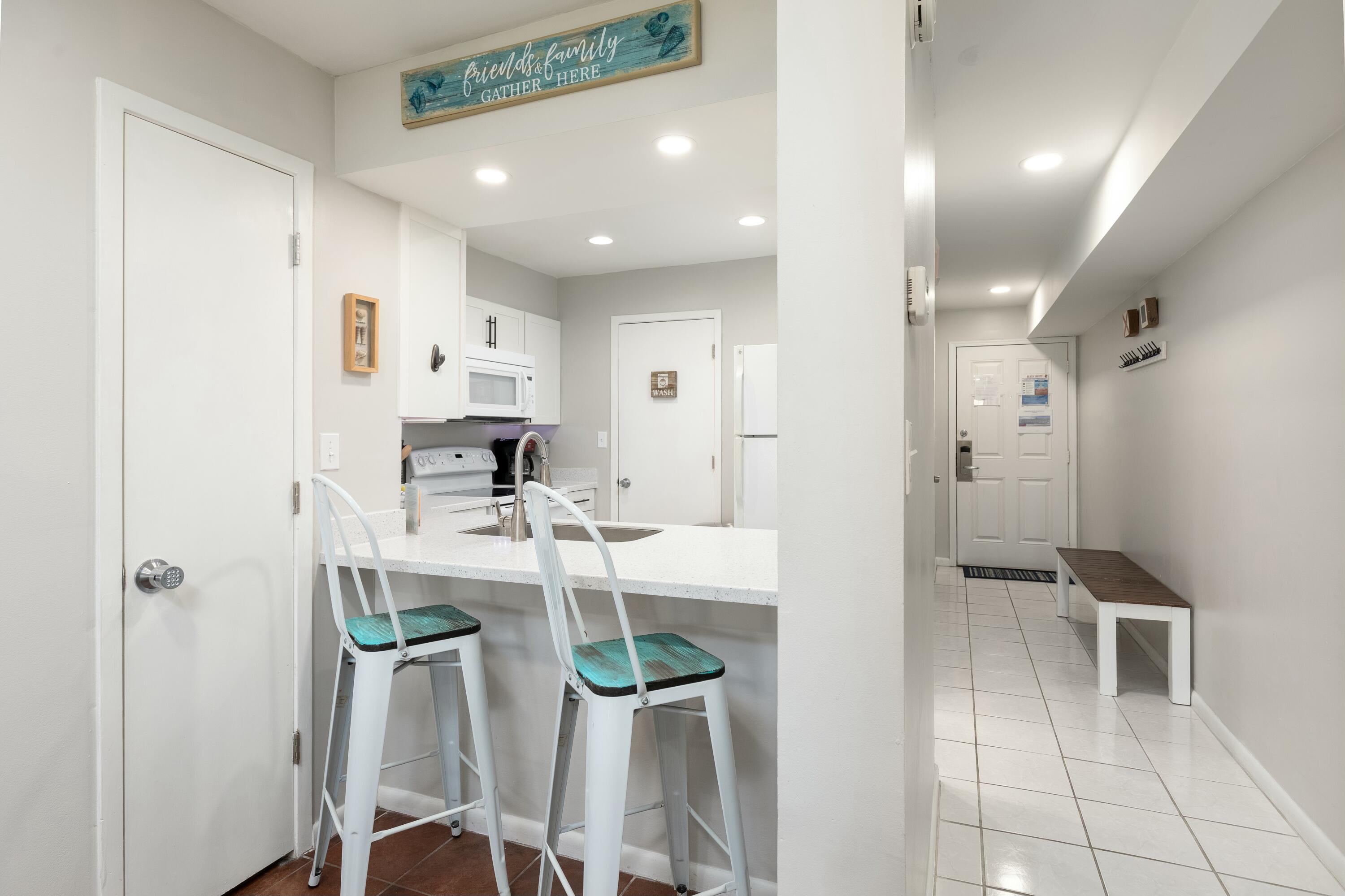 EDGEWATER GOLF VILLAS 2A CONDO - Residential