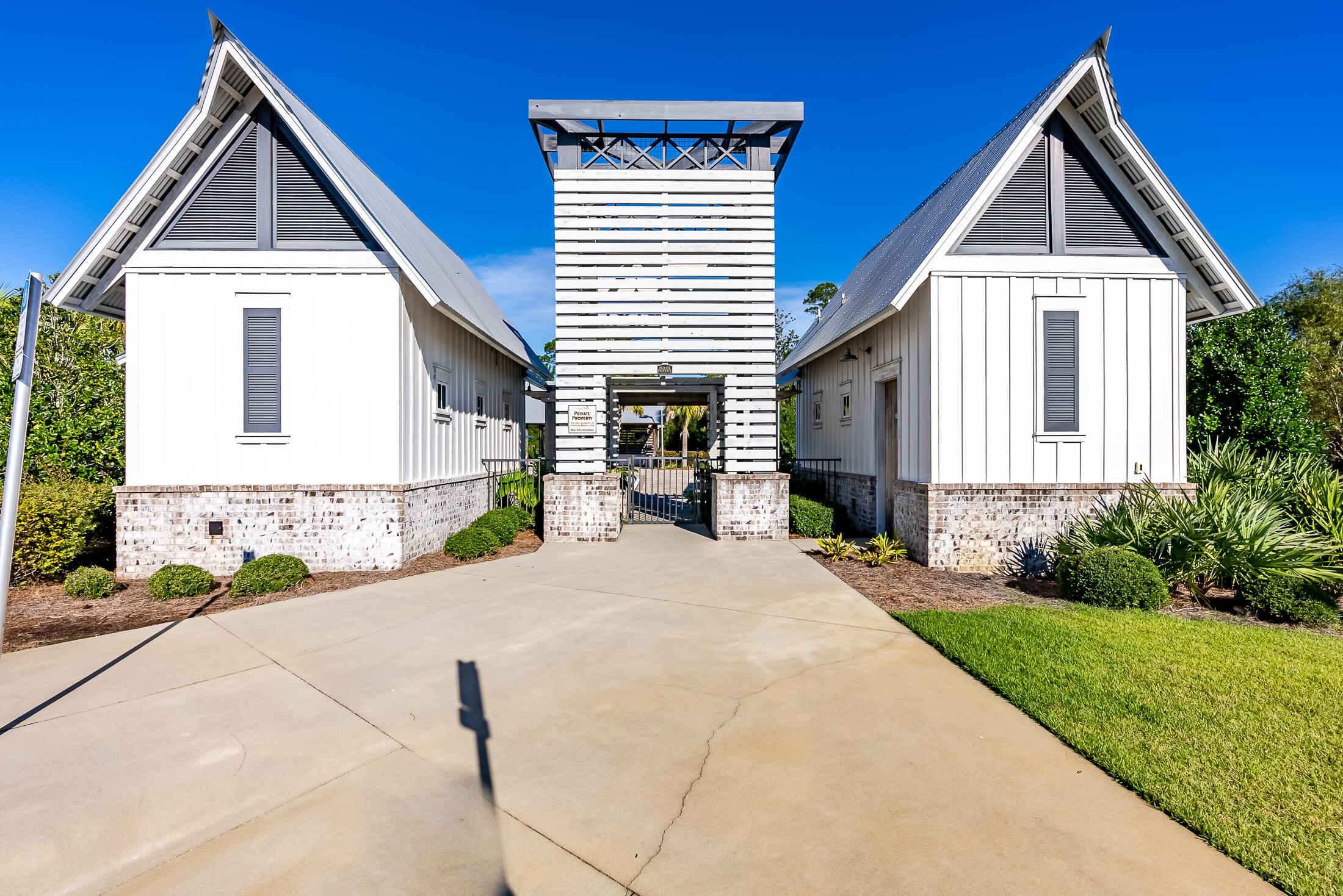 Fanning Bayou - Residential