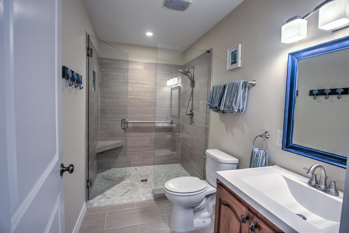 GRAND LAGOON SHORES UNIT 01 - Residential