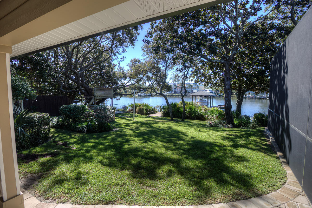 GRAND LAGOON SHORES UNIT 01 - Residential