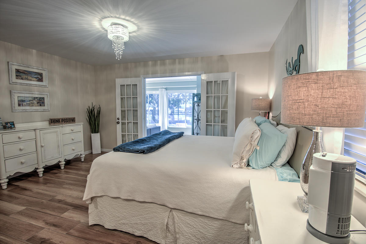 GRAND LAGOON SHORES UNIT 01 - Residential