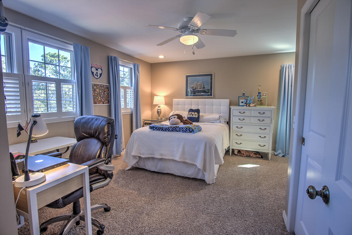 GRAND LAGOON SHORES UNIT 01 - Residential