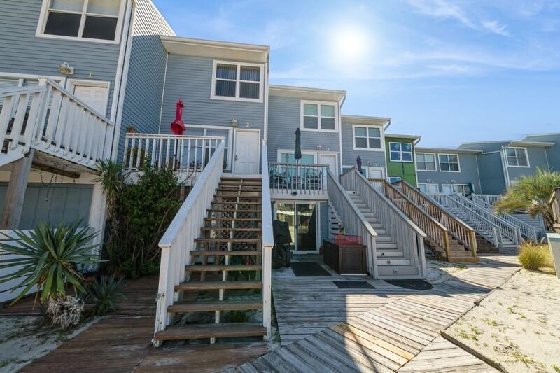 TRADEWINDS TOWNHOMES - Residential