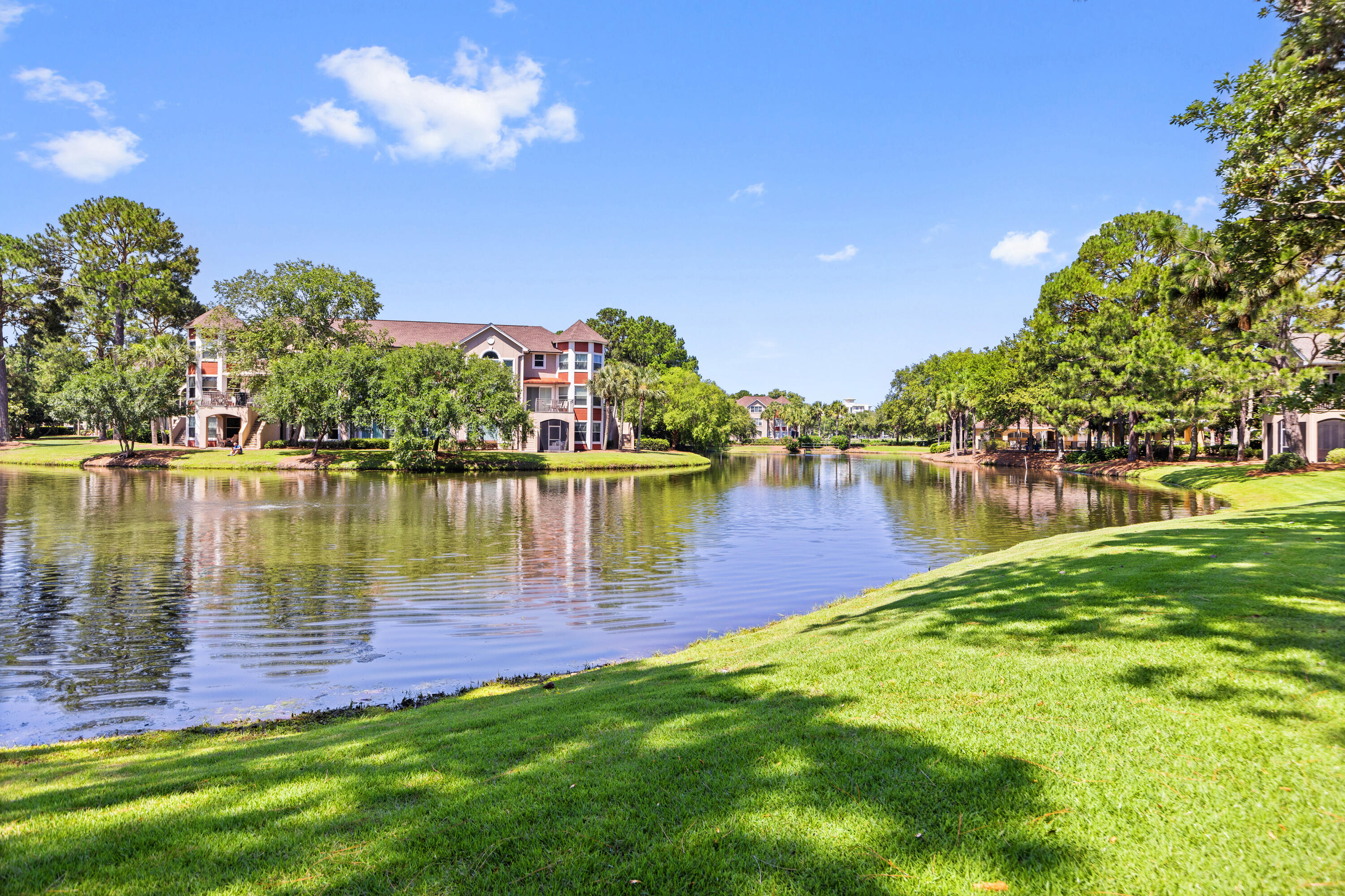 TURNBERRY II - Residential