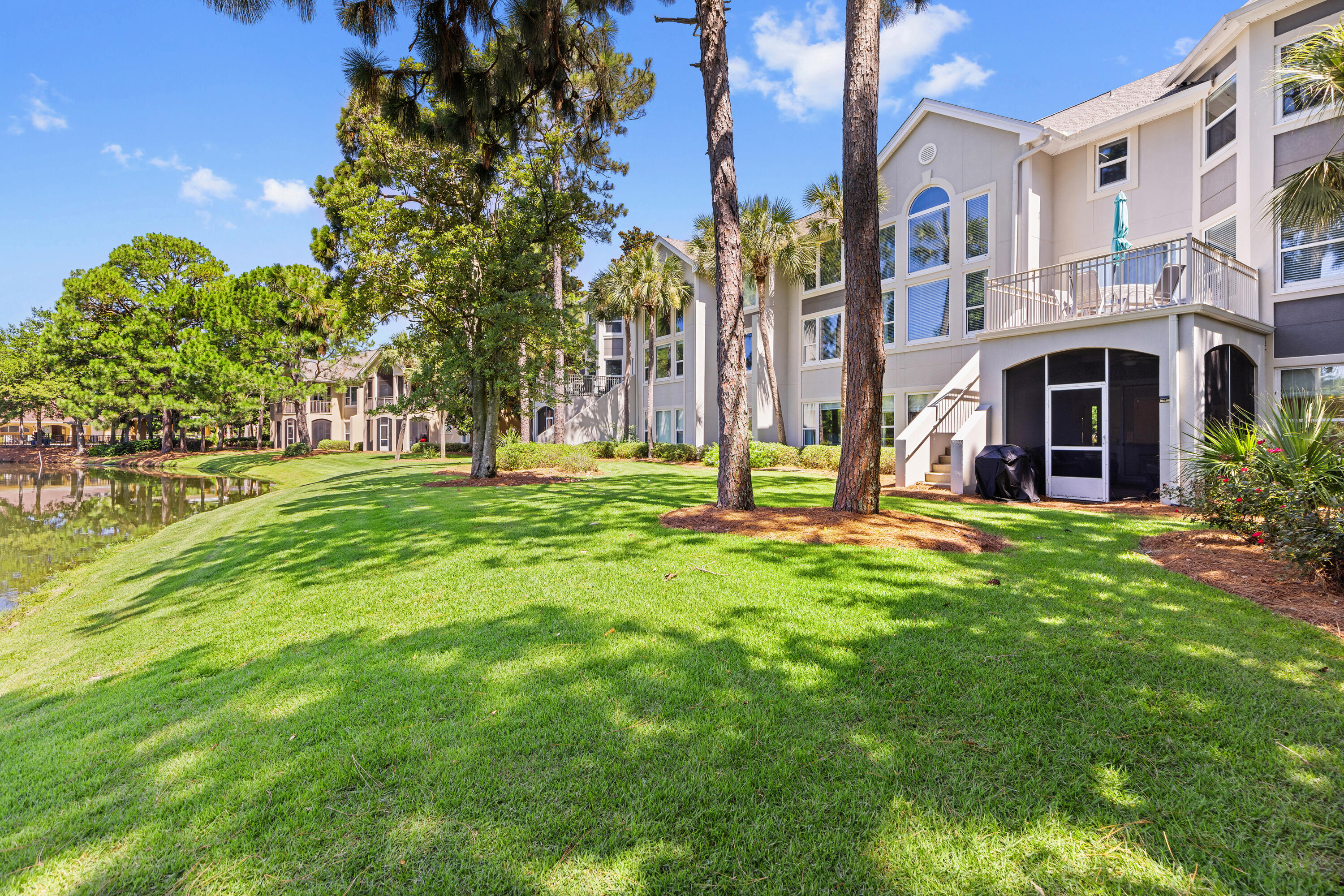 TURNBERRY II - Residential