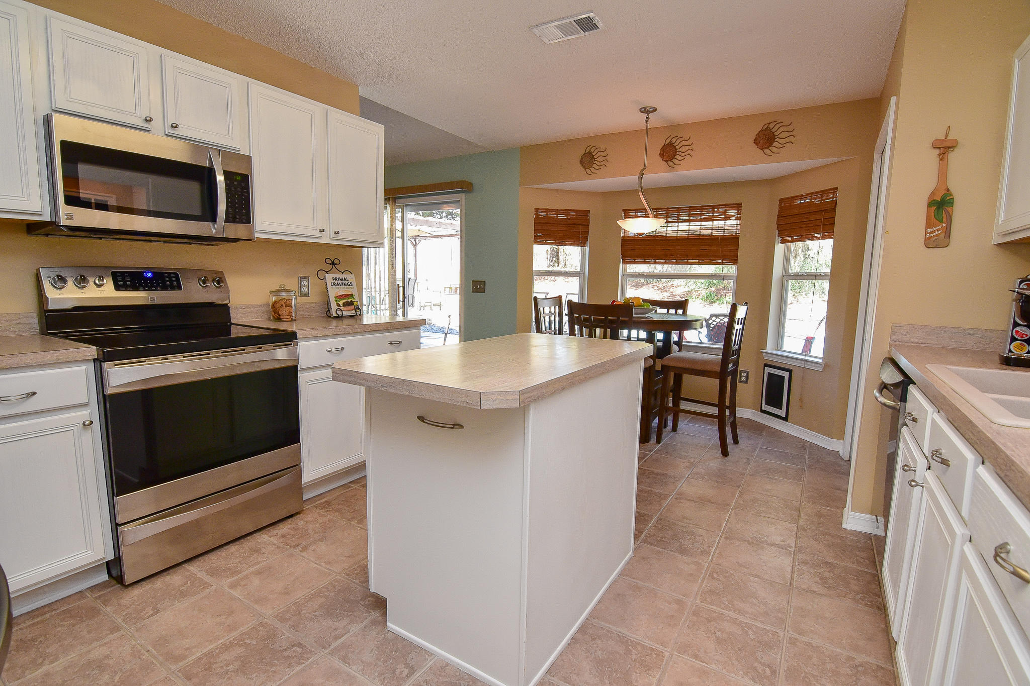 NORTHVIEW ESTATES 7TH ADDN - Residential