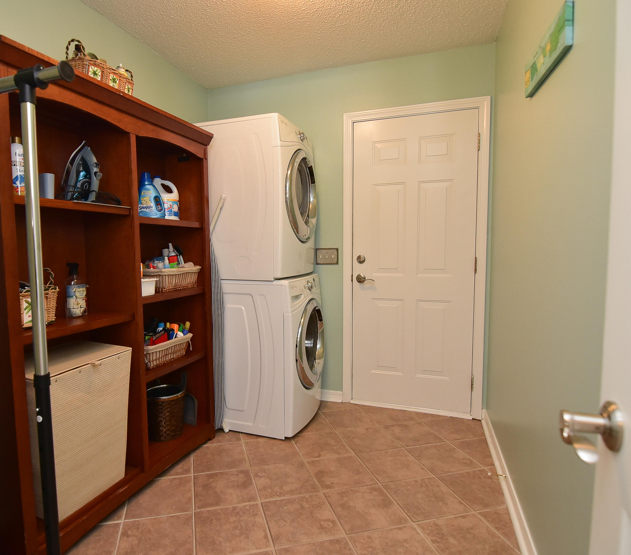 NORTHVIEW ESTATES 7TH ADDN - Residential