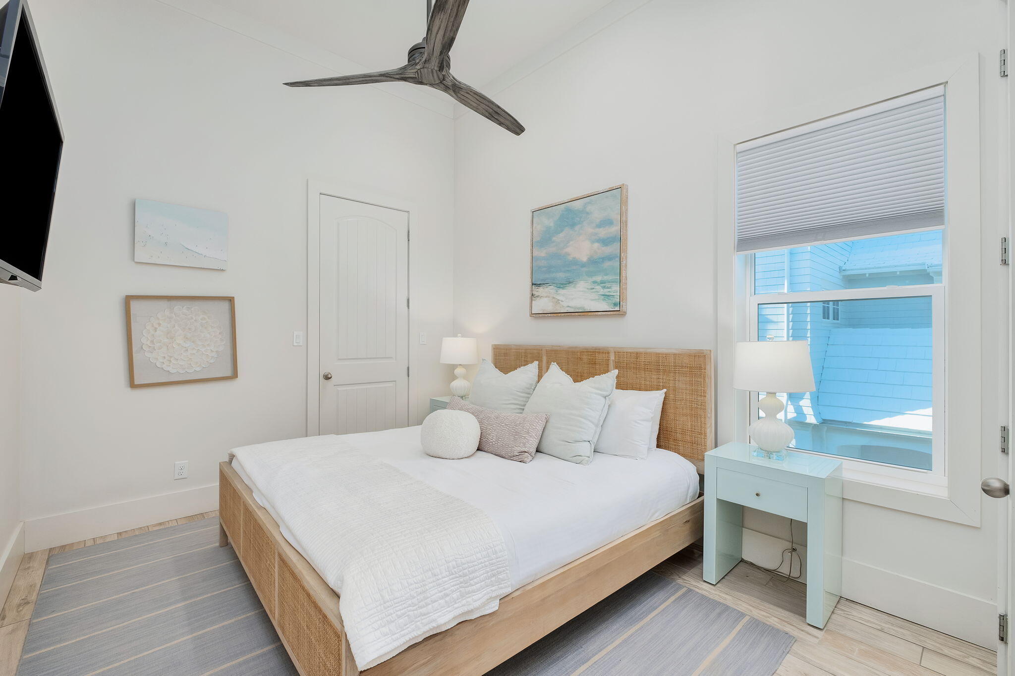 Paradise By The Sea - Residential