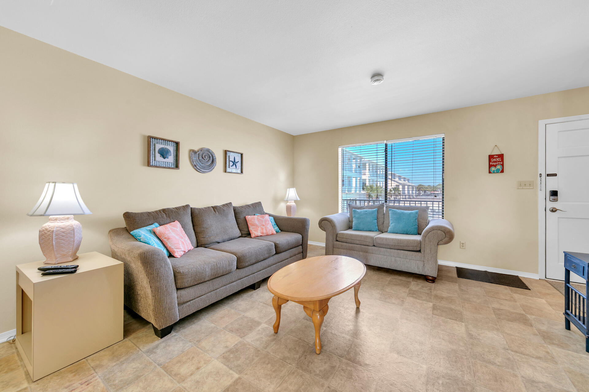 SANDPRINTS CONDO - Residential