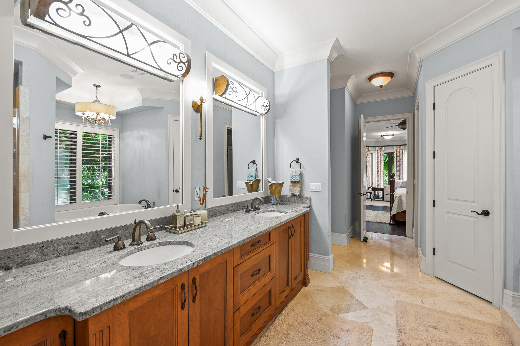 BURNT PINE - Residential