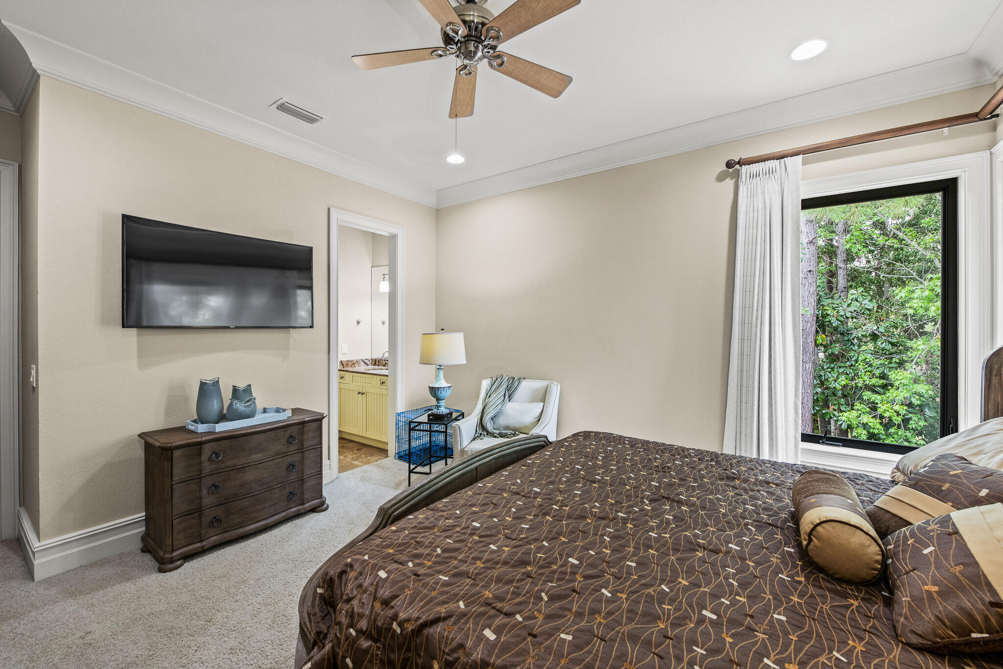 BURNT PINE - Residential