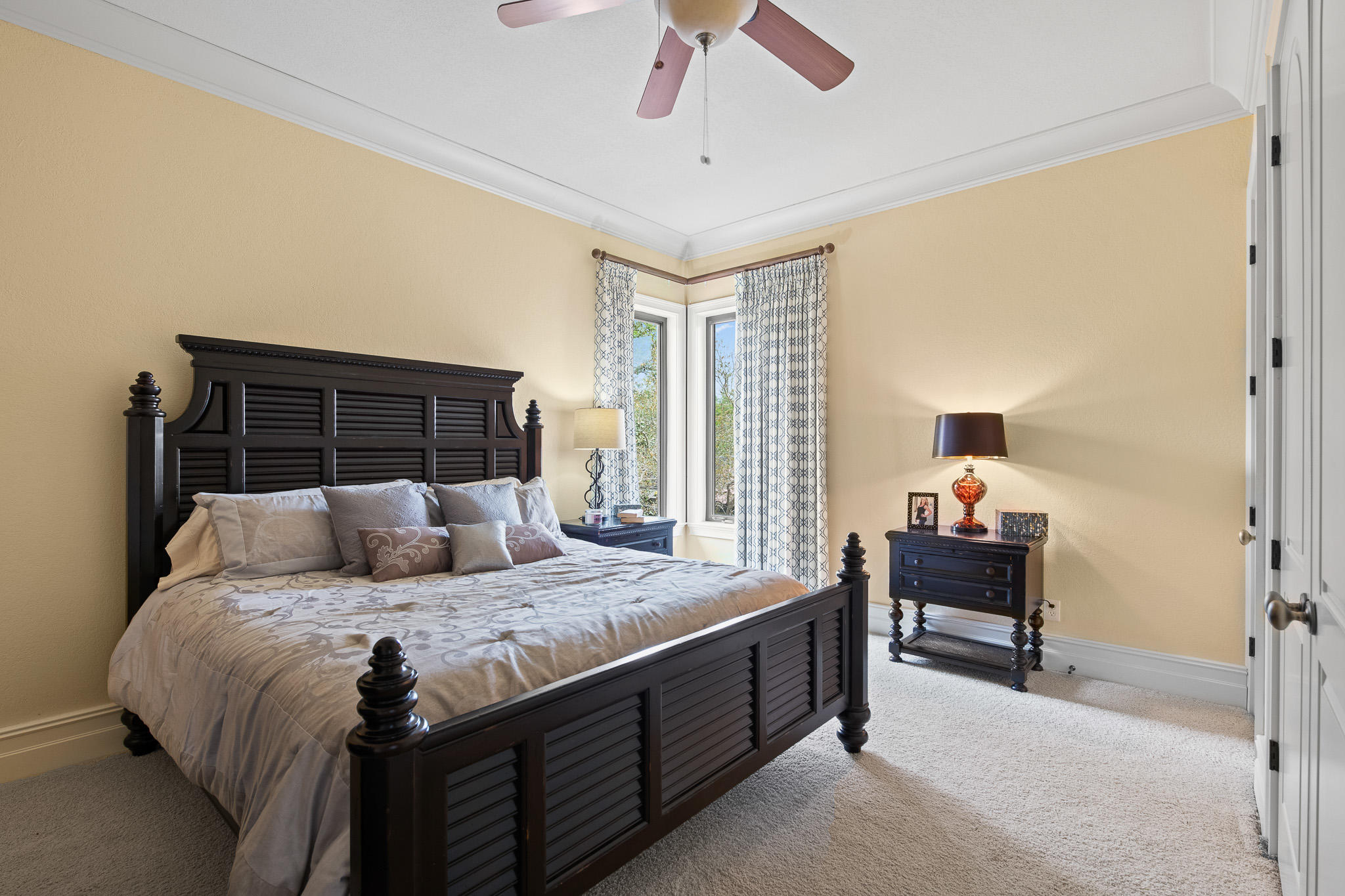 BURNT PINE - Residential