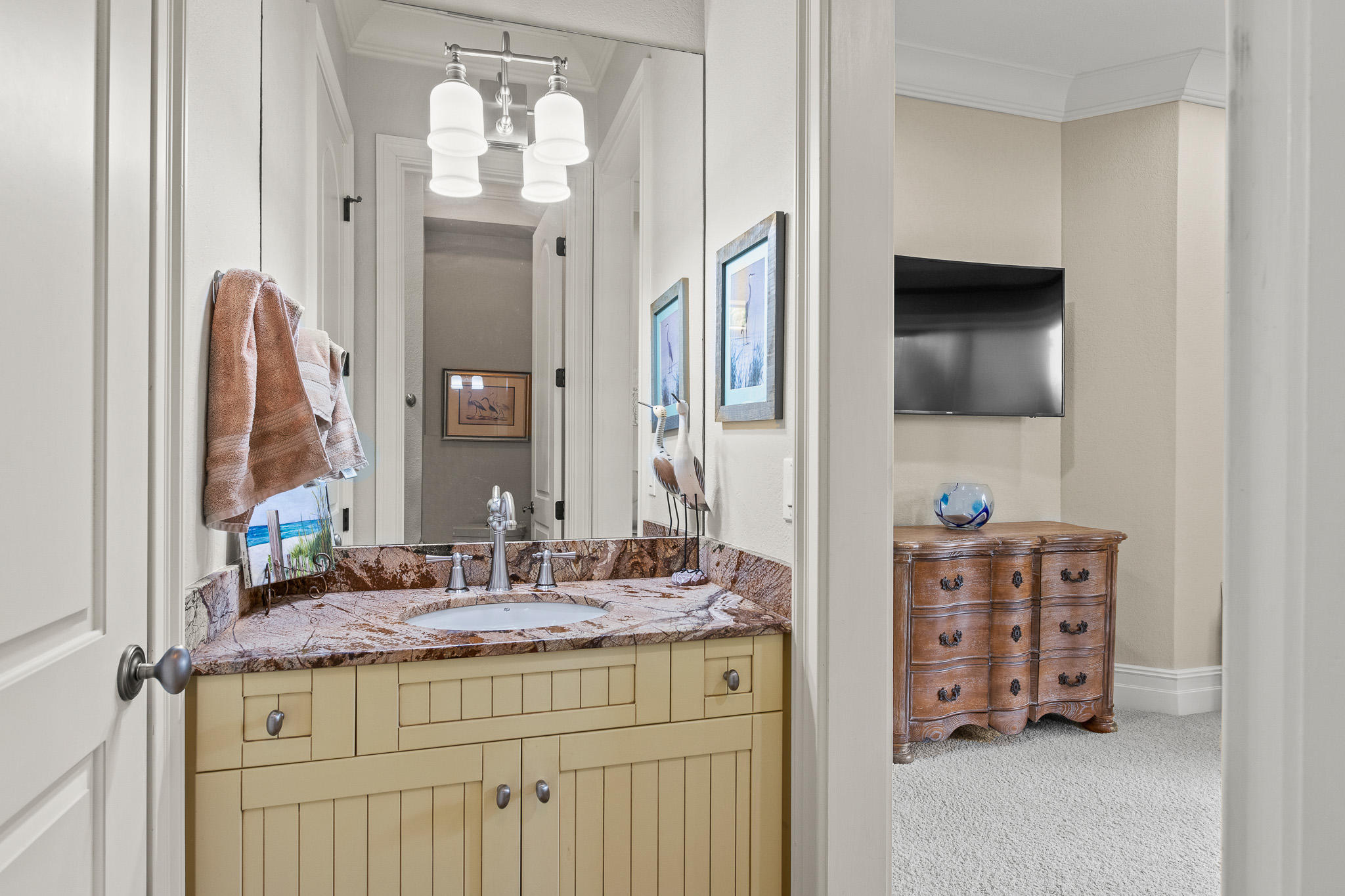 BURNT PINE - Residential