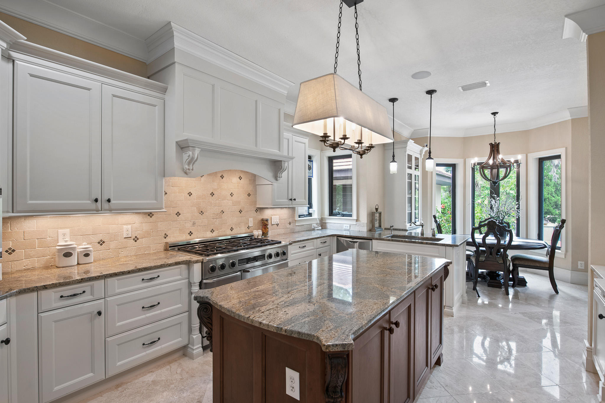 BURNT PINE - Residential